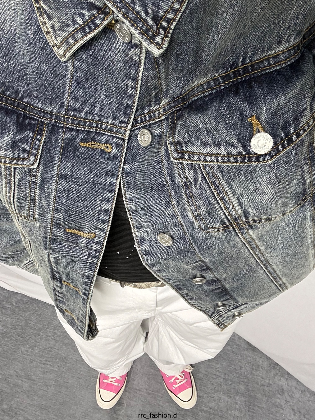 Converse Chuck 70 Ox Vintage Canvas Pink 착용 스타일 - 4