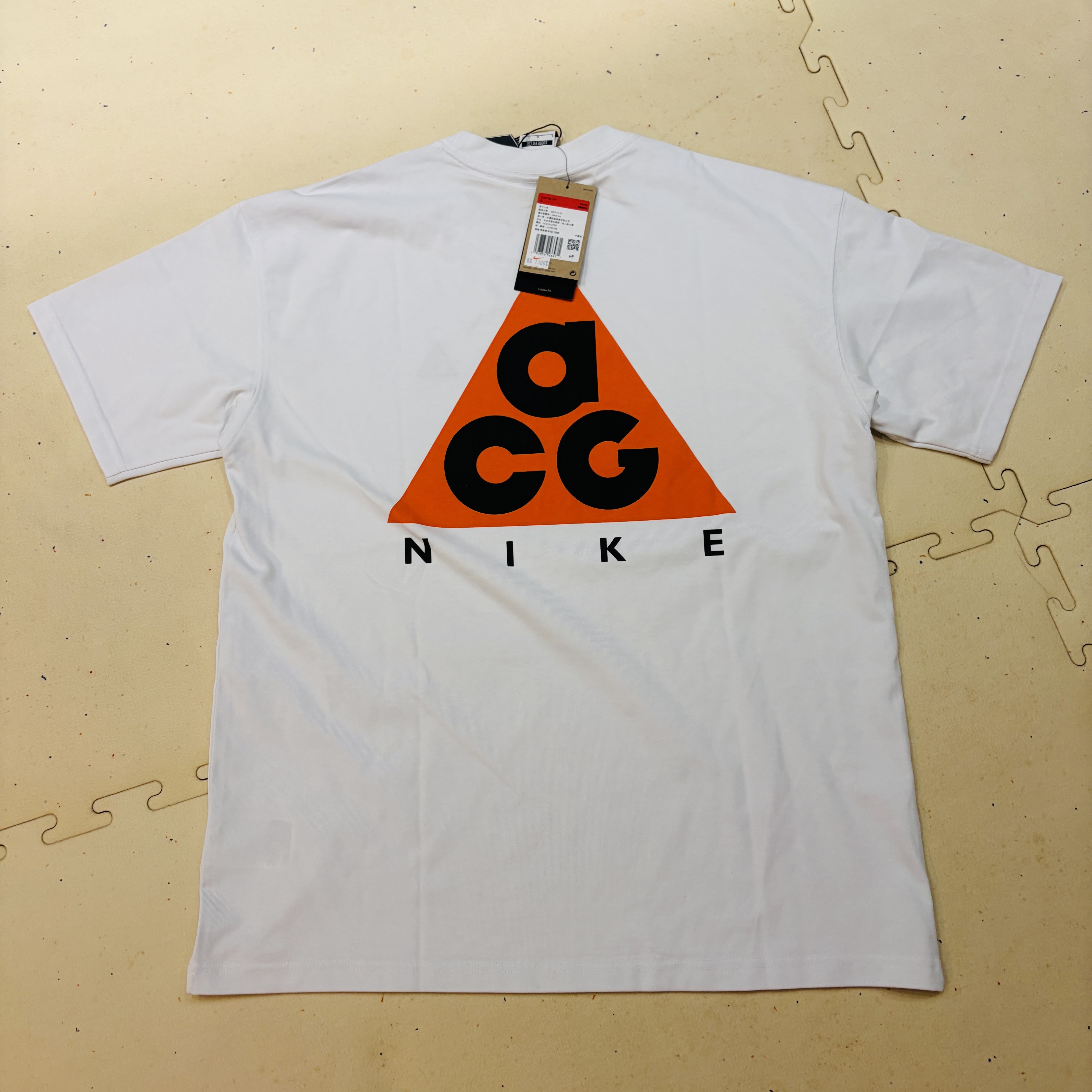 Nike ACG Max 90 T-Shirt Summit White - Asia 착용 스타일