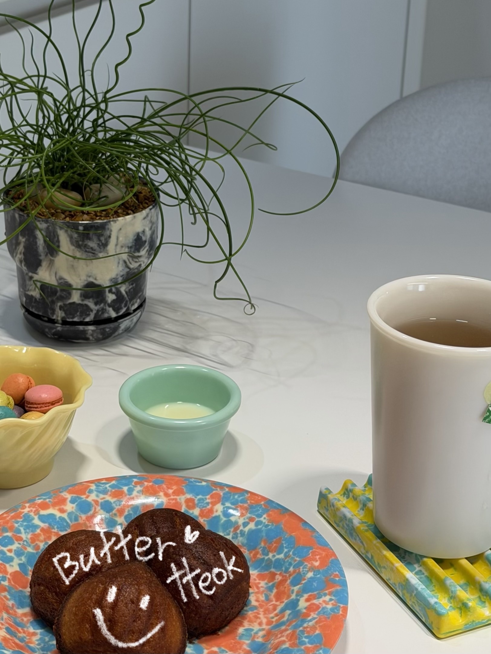 TERRASSE Bluemen Rund Pot-10, TERRASSE Blumen Dessert7 Round plate 착용 스타일