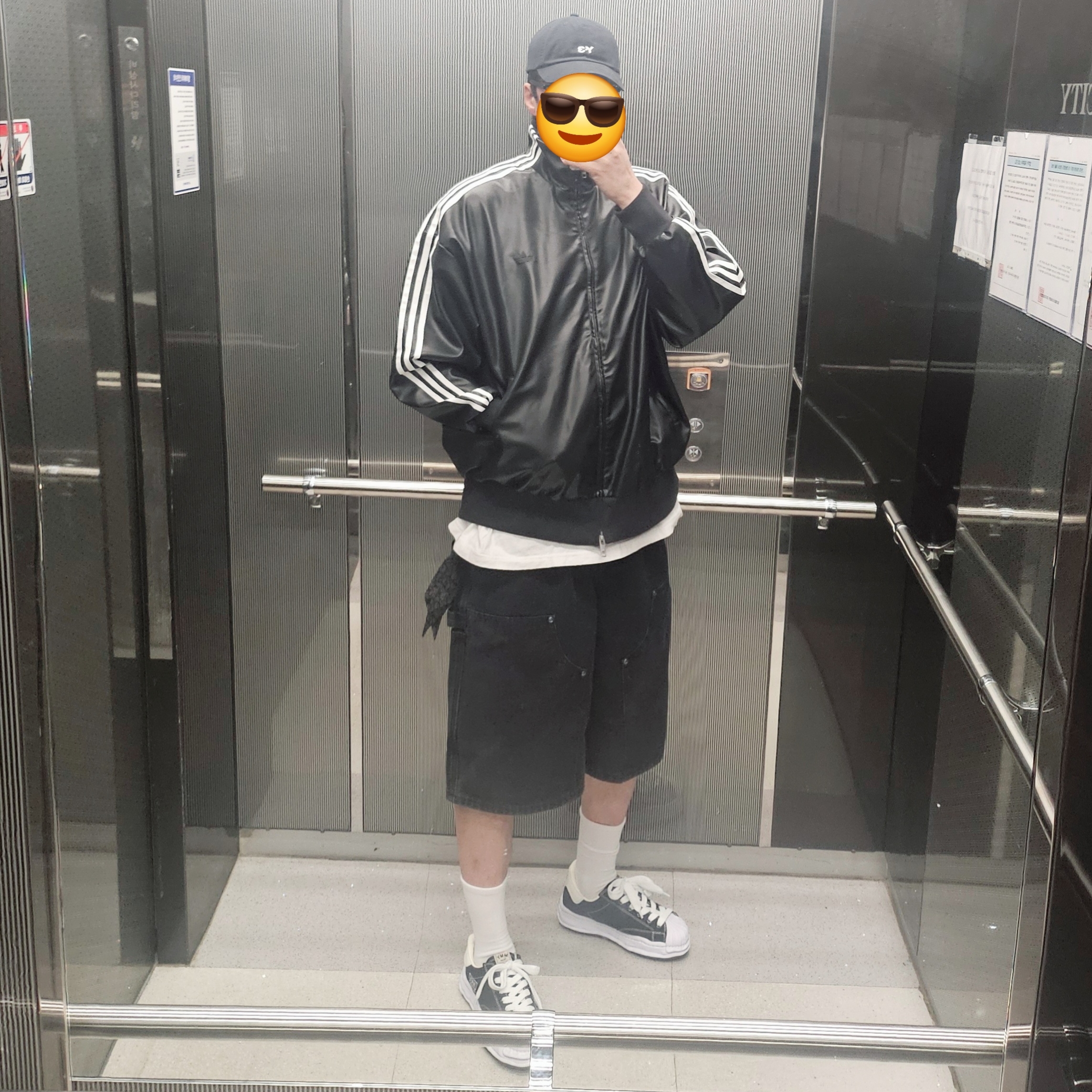 Adidas Pleather 3S Track Top Black - KR Sizing, Y-3 Dad Cap Black 착용 스타일