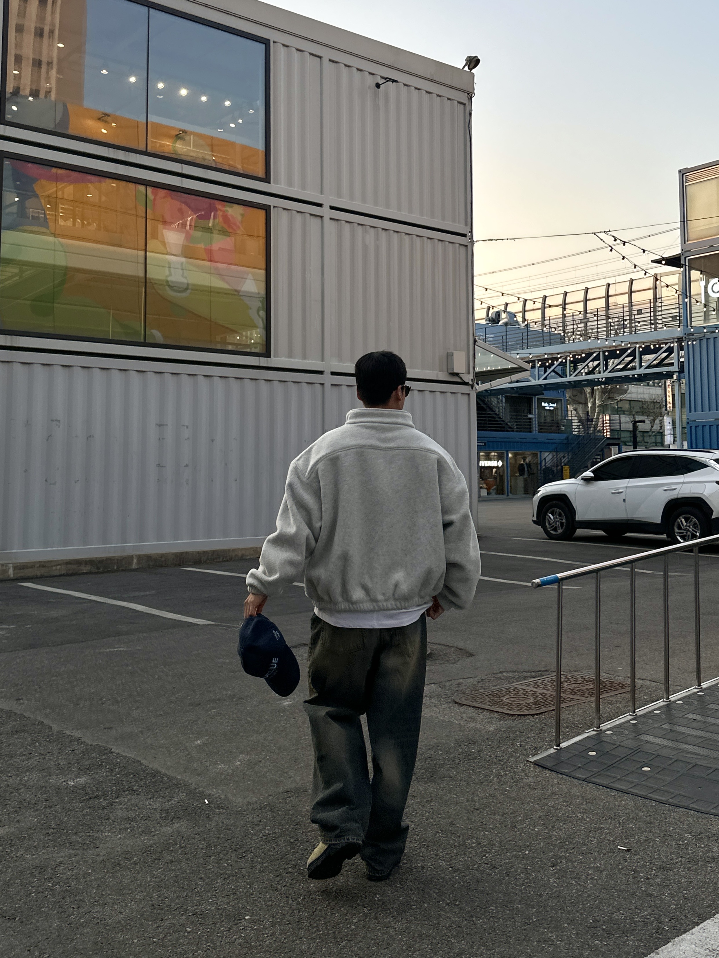 Nonnod Half Zip Fleece Cloud White, Undermycar Mu.26 Anti Fxxking Logo Play Brush Washed Wide Jeans Oil Blue 착용 스타일 - 3
