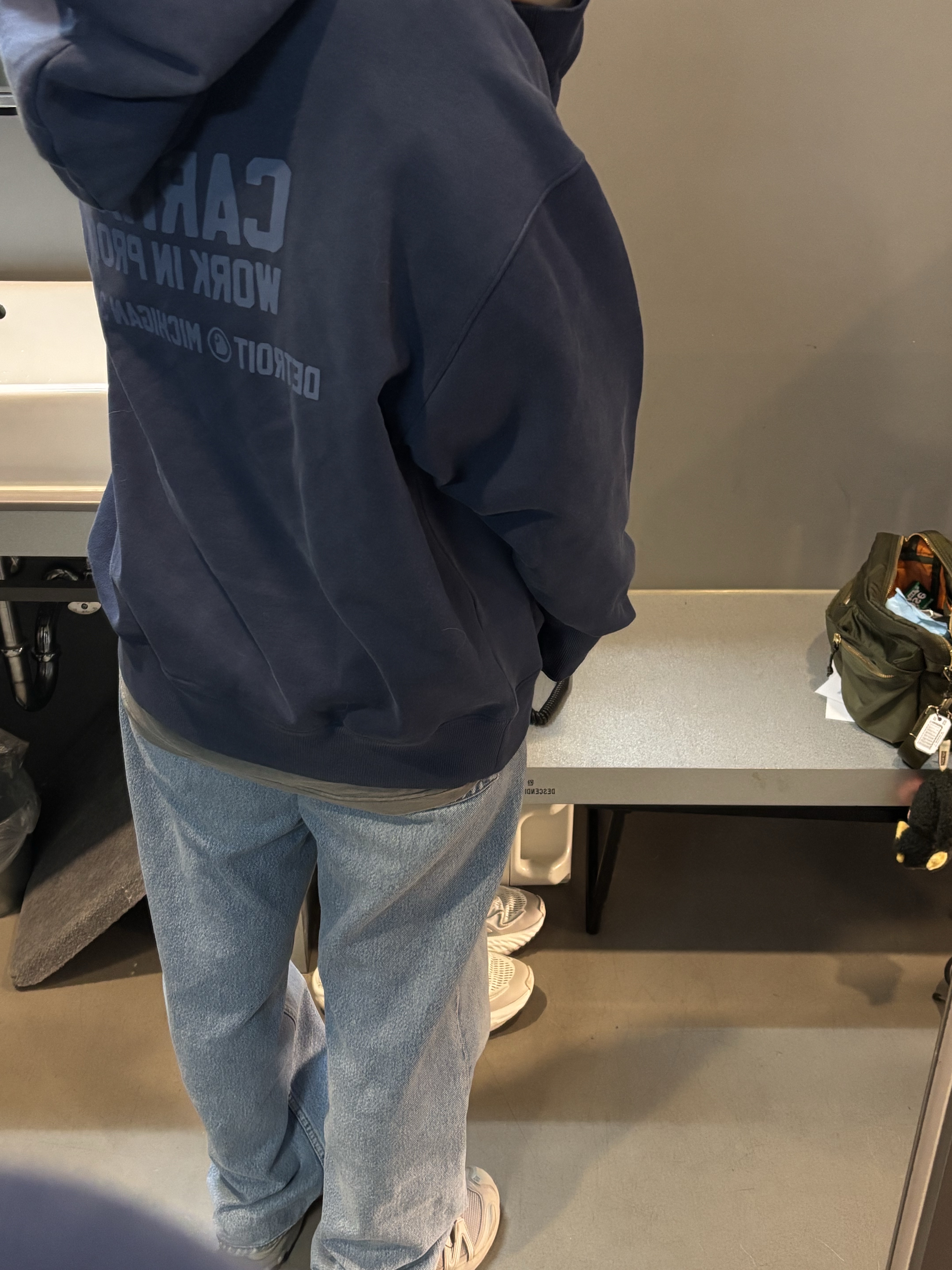 Carhartt WIP Hooded Distance Sweatshirt Jupiter Stone Dyed, Salomon XA Pro 3D Alloy Silver 착용 스타일 - 2