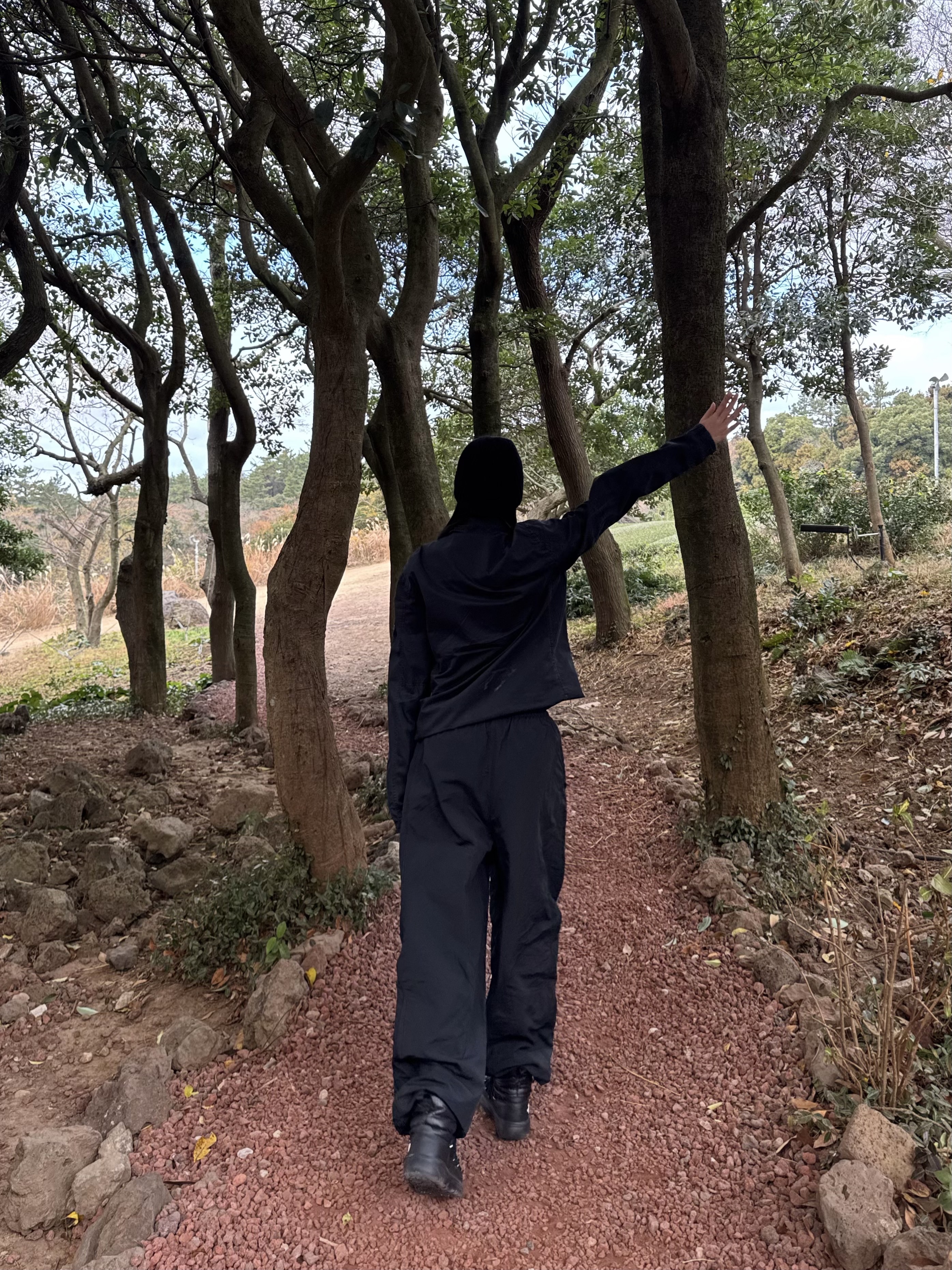 Stone Island 113WN T.CO+OLD Overshirt Black - 21FW, C.P. Company Extra Fine Merino Wool Goggle Beanie Black - 24FW 착용 스타일 - 2