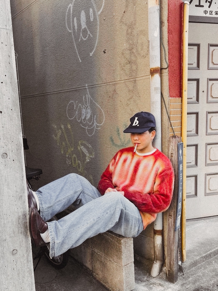 Supreme Blurred Logo Sweater Red - 23FW 착용 스타일
