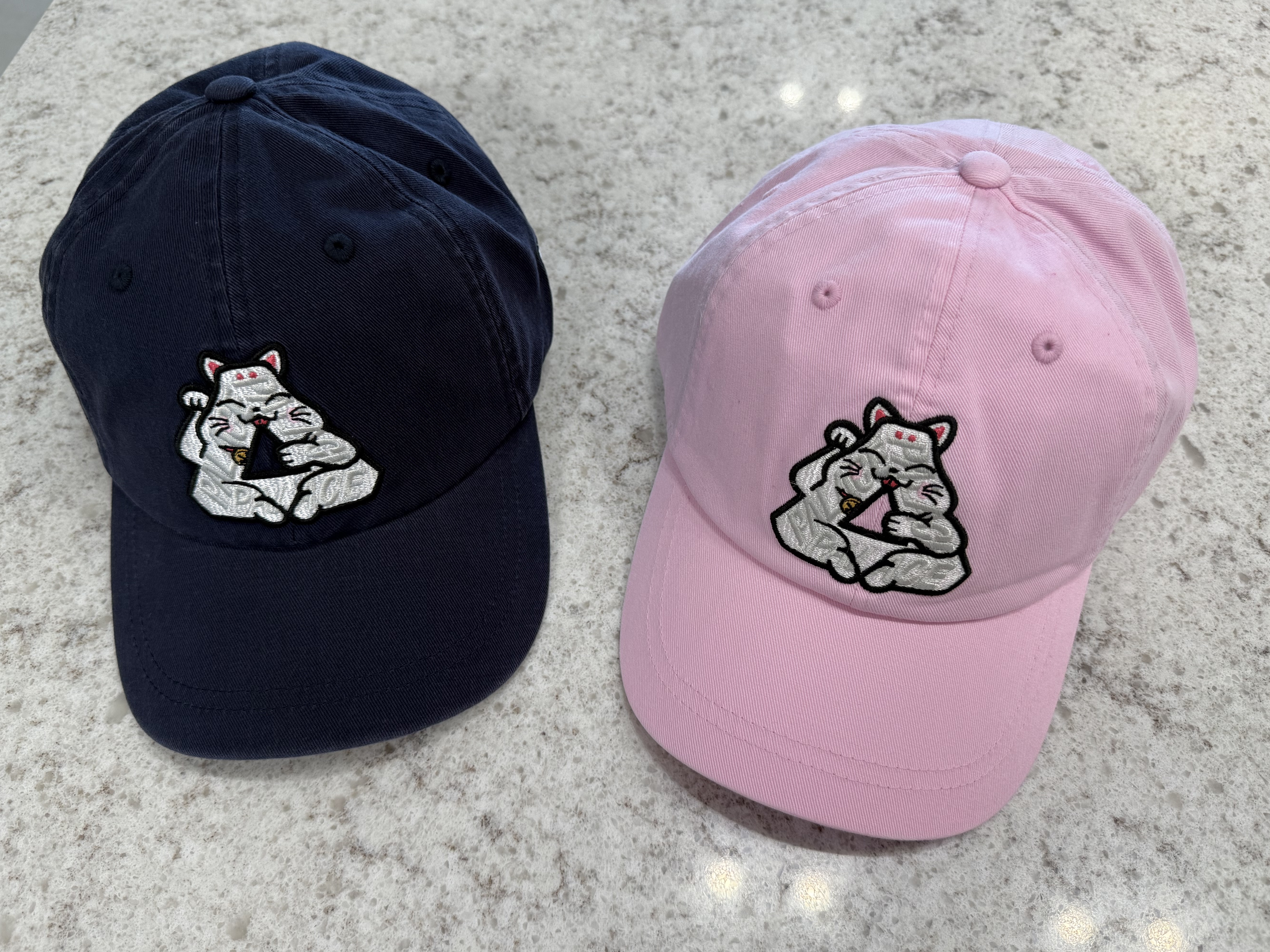 Palace Lucky P3 6-Panel Sweet Pink - 26SS, Palace Lucky P3 6-Panel Navy - 26SS 착용 스타일 - 1