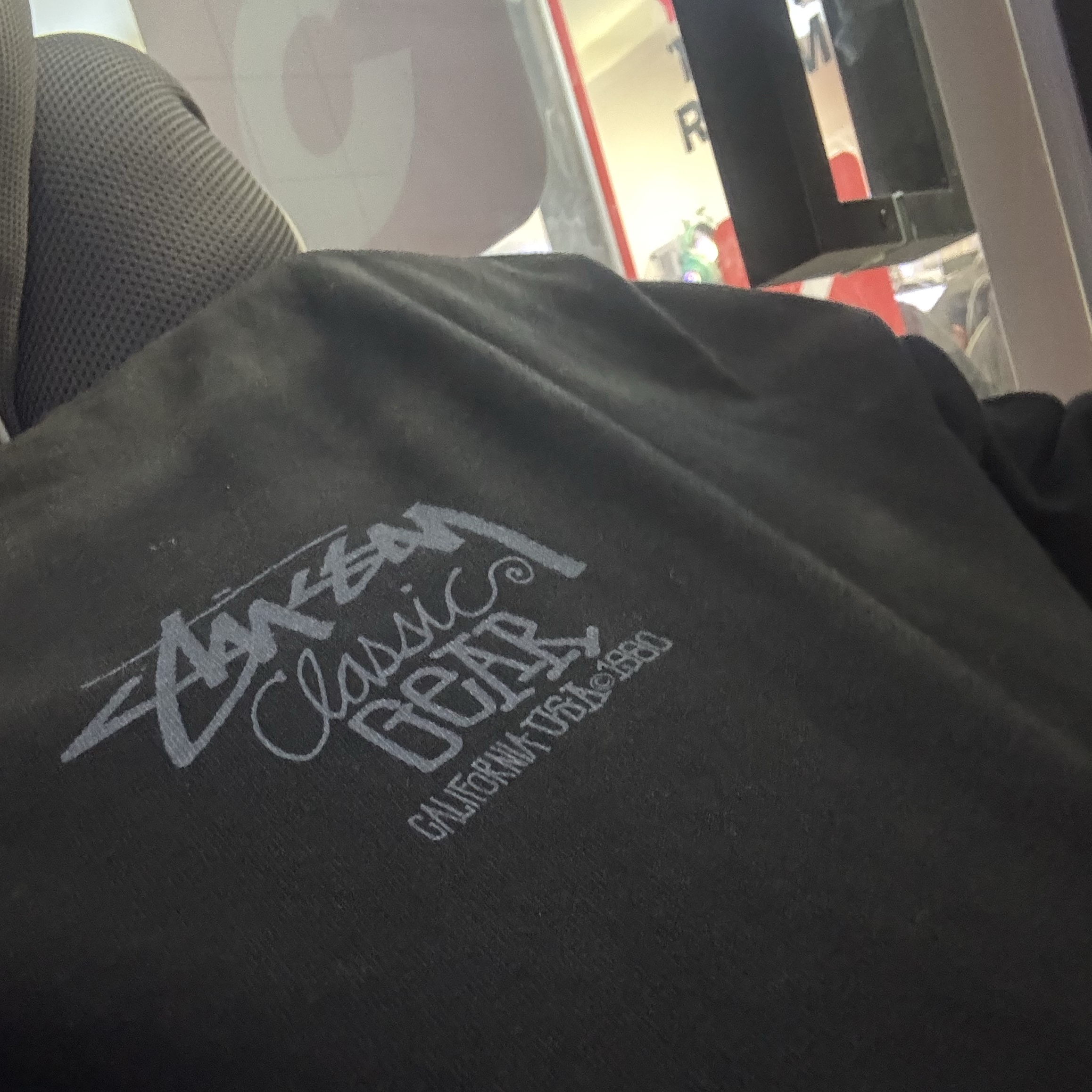 Stussy Classic Gear Pigment Dyed LS T-Shirt Black 착용 스타일