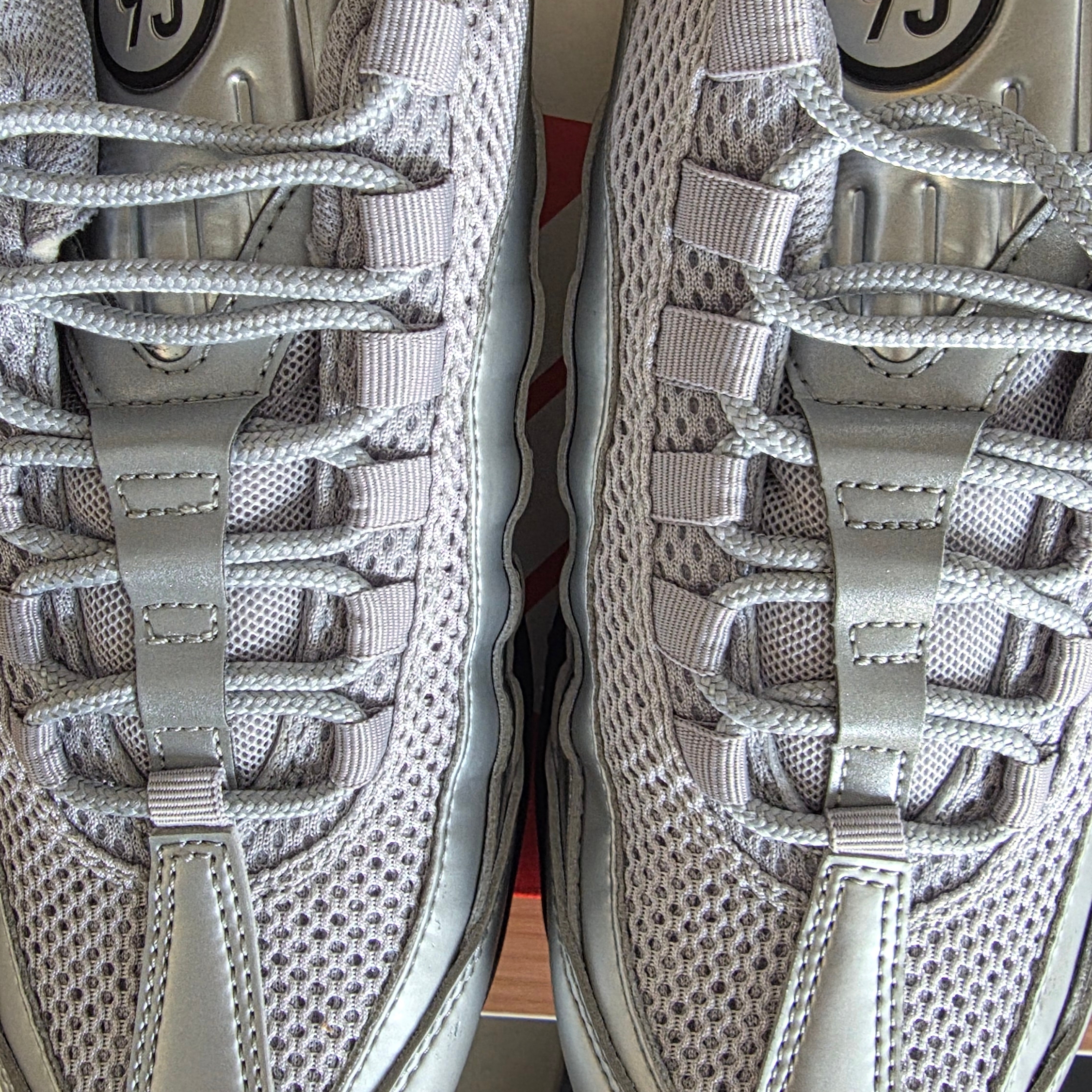 Nike Air Max 95 Big Bubble Total 90 Metallic Silver Black 착용 스타일 - 4