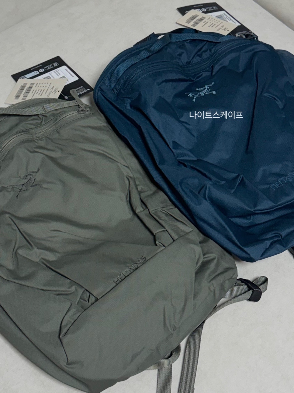 Arc'teryx Heliad 15 Backpack Forage, Arc'teryx Heliad 15 Backpack Nightscape 착용 스타일 - 3