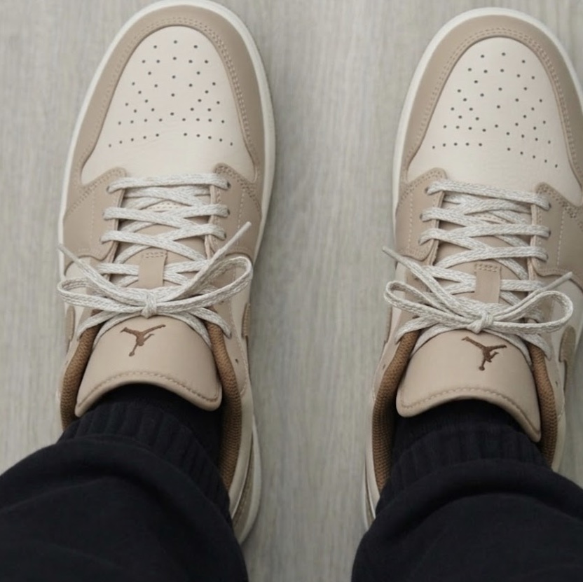 Jordan 1 Low SE Coconut Milk Muslin 착용 스타일