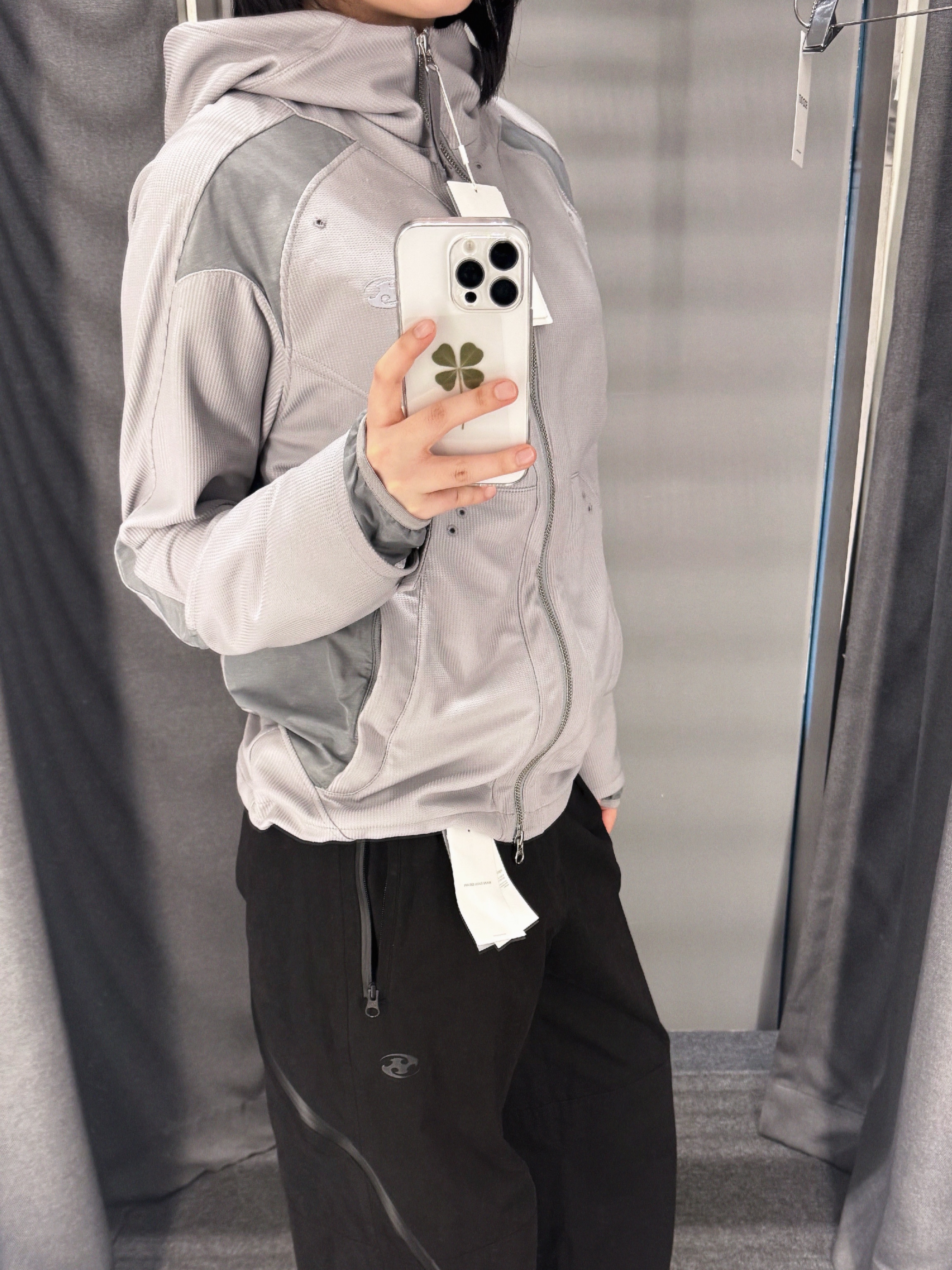 Sansan Gear Affine Curve Pants Black_26SS, Sansan Gear Dual-Shade Jacket Grey - 25SS 착용 스타일 - 2