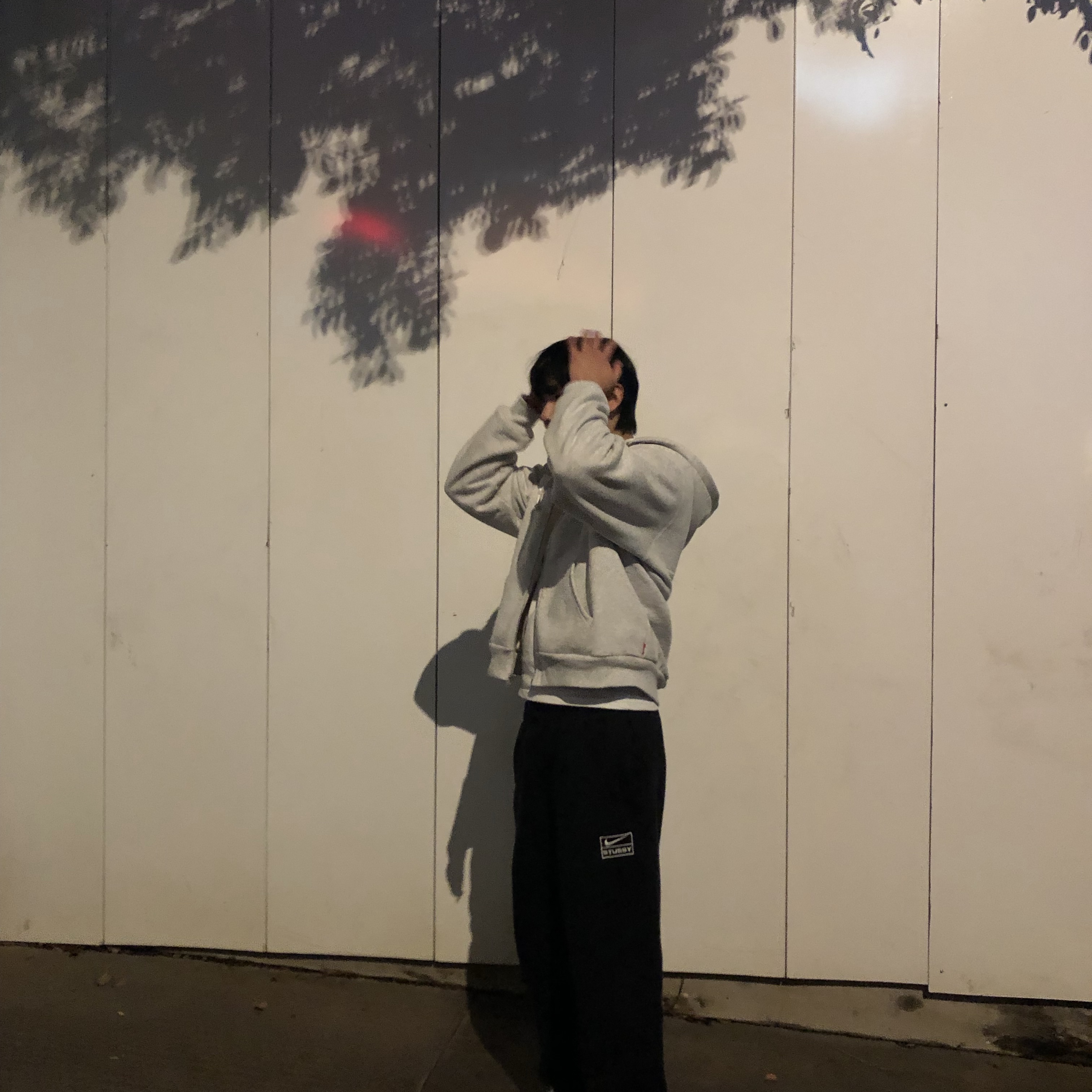 Nike Dri-Fit Element Quarter Zip Running Top Black, (W) Nike Shox R4 White Metallic Silver 착용 스타일 - 2