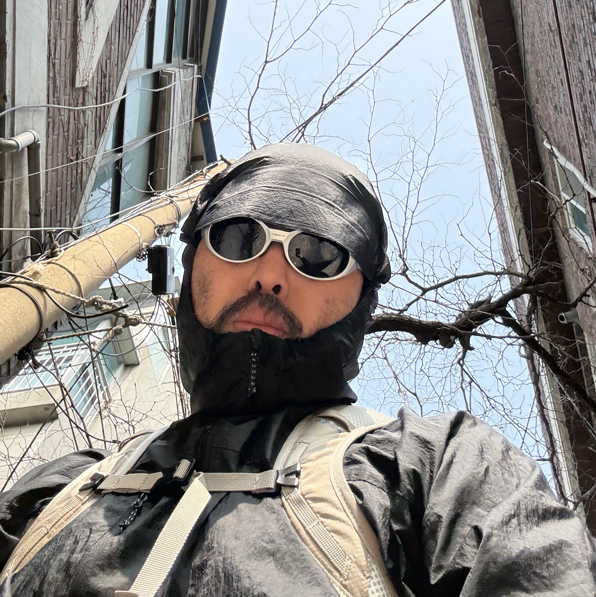 Adidas Adizero Adios Pro 4 Cloud White Core Black, Asics Novablast 5 Lite Show Huddle Yellow 착용 스타일 - 4