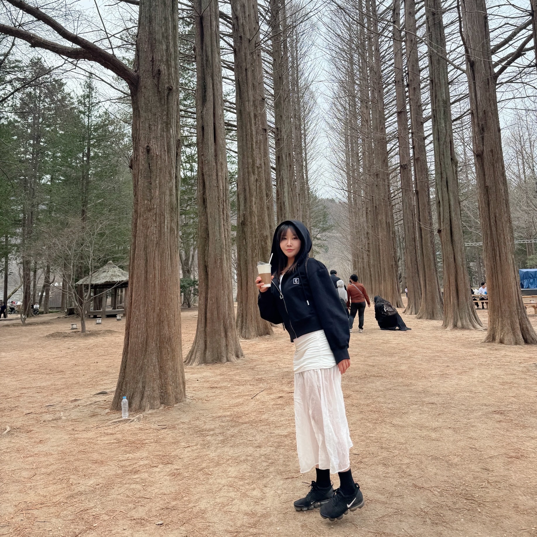 Wooyoungmi Back Logo Hooded Zip Up Black - 24FW, Nike Air VaporMax Flyknit 2 Black White 착용 스타일 - 1