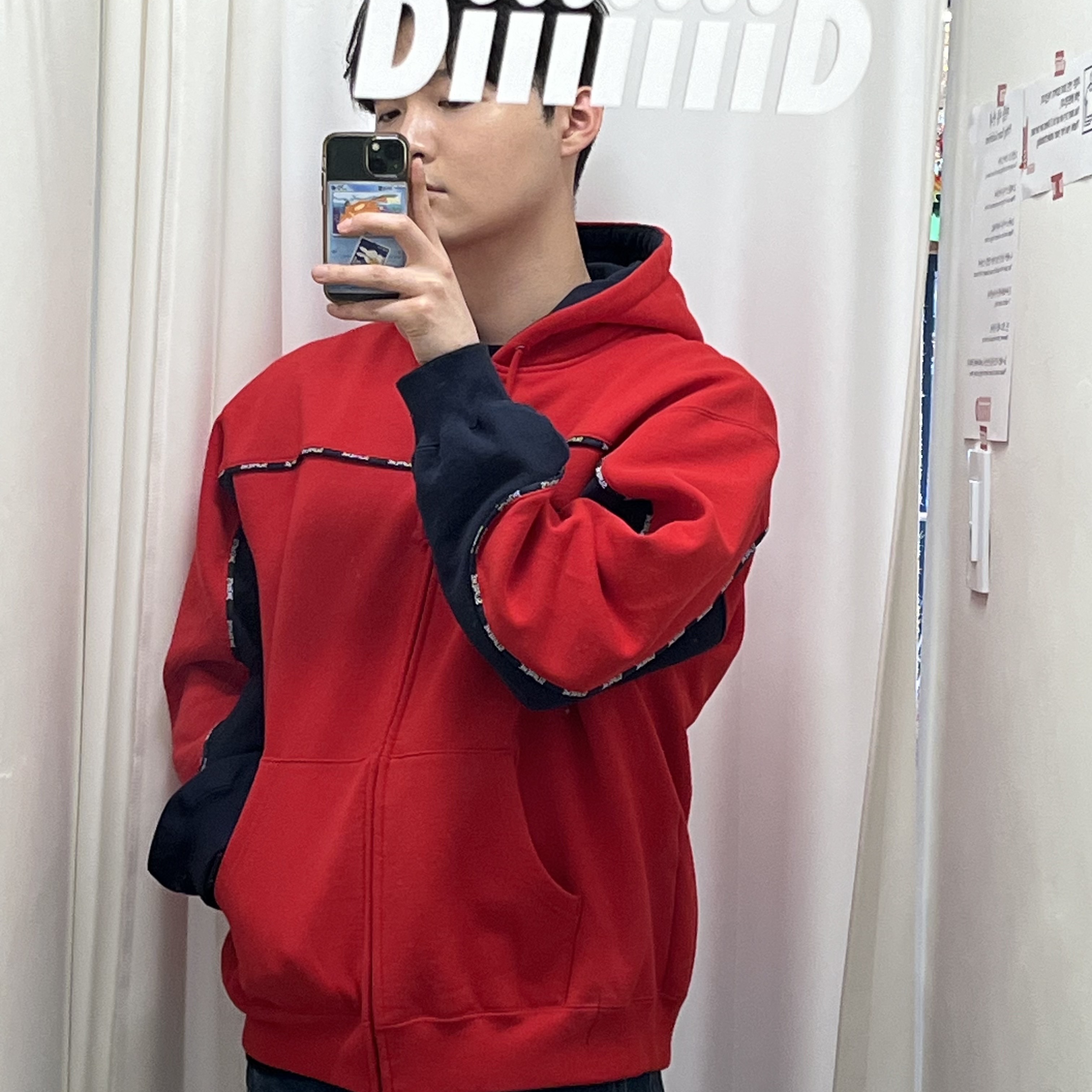 Supreme x Vanson Leathers Cordura Jacket Black - 26SS, Supreme Piping Zip Up Hooded Sweatshirt Red - 25FW 착용 스타일 - 5
