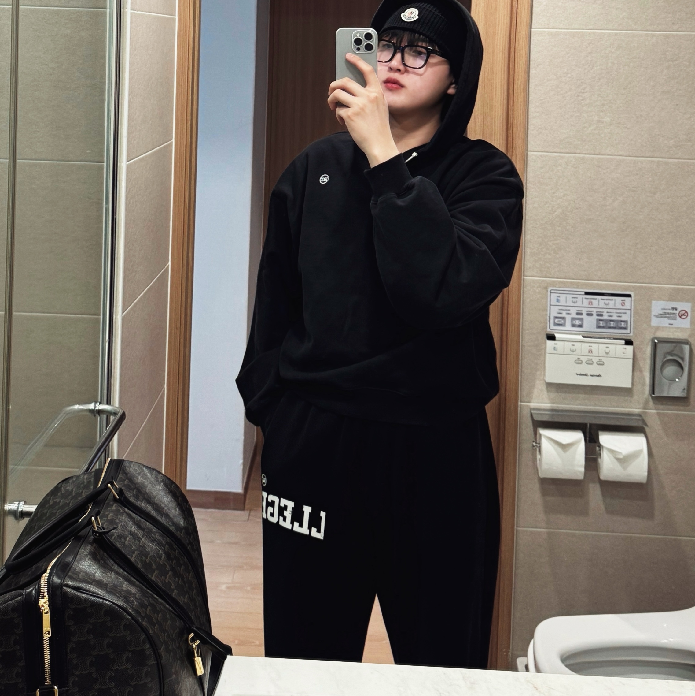 Moncler Cotton Beanie Black - 25SS, Gentle Monster x Maison Margiela MM117 Black Clear 착용 스타일