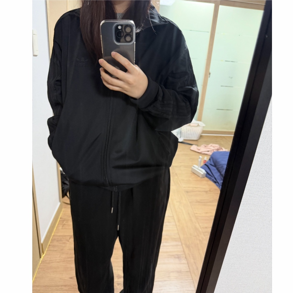Adidas Adicolor Classic Firebird Track Top Black - KR Sizing 착용 스타일