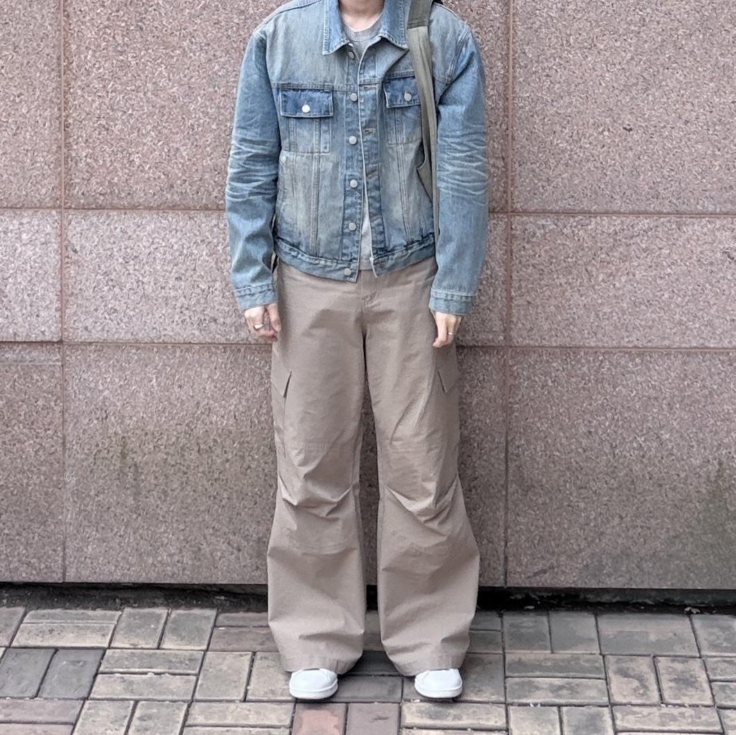 PERENN Washed Cotton Shoulder Bag Sage, Adidas Stan Smith Vegan White Green 착용 스타일 - 1