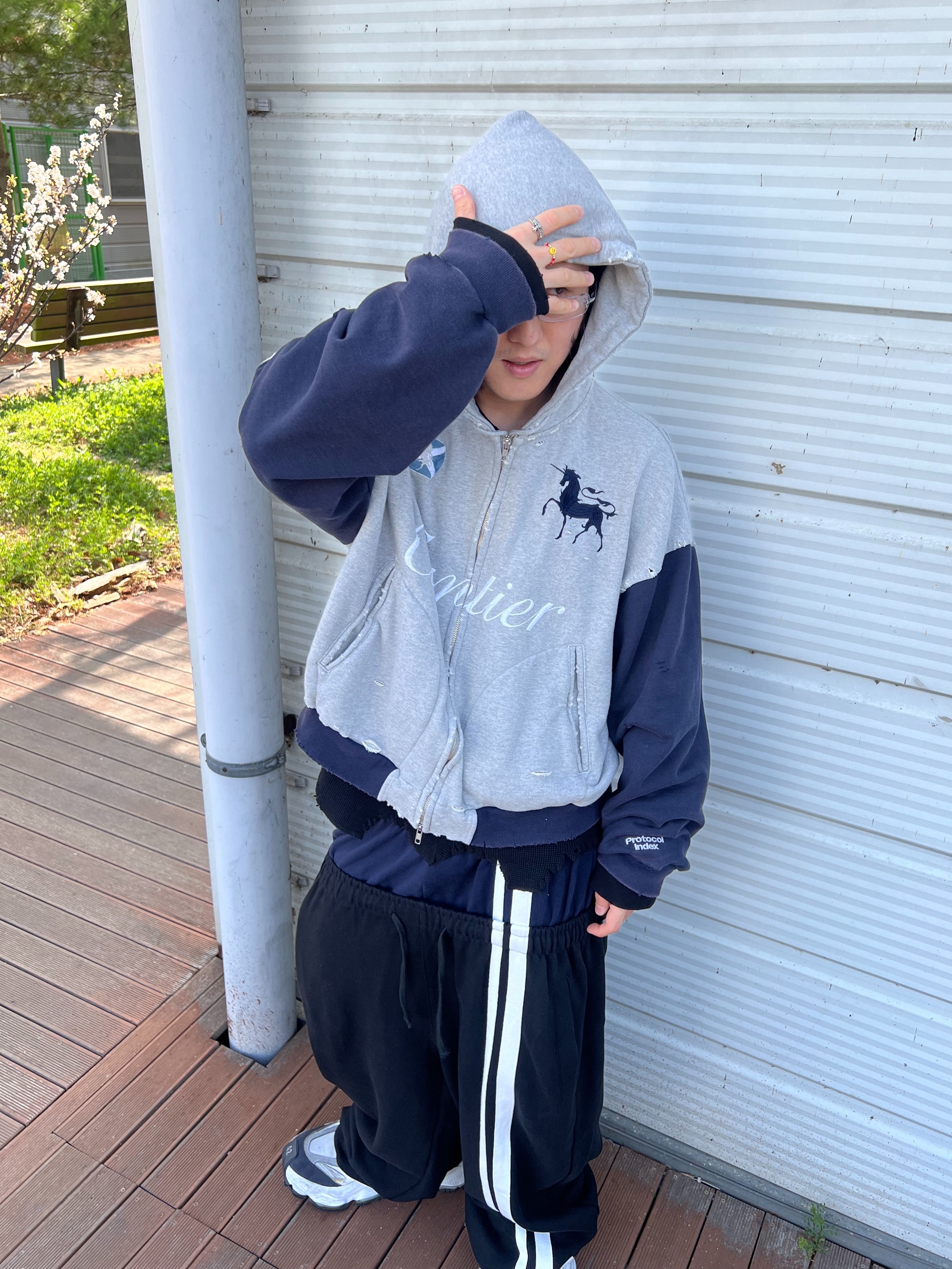 Project G/R Cuntier Zip Hoodie Melange Grey, ROARINGRAD Double Waist Sweat Pants Black 착용 스타일 - 1