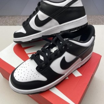 Nike Dunk Low Retro Black 착용 스타일