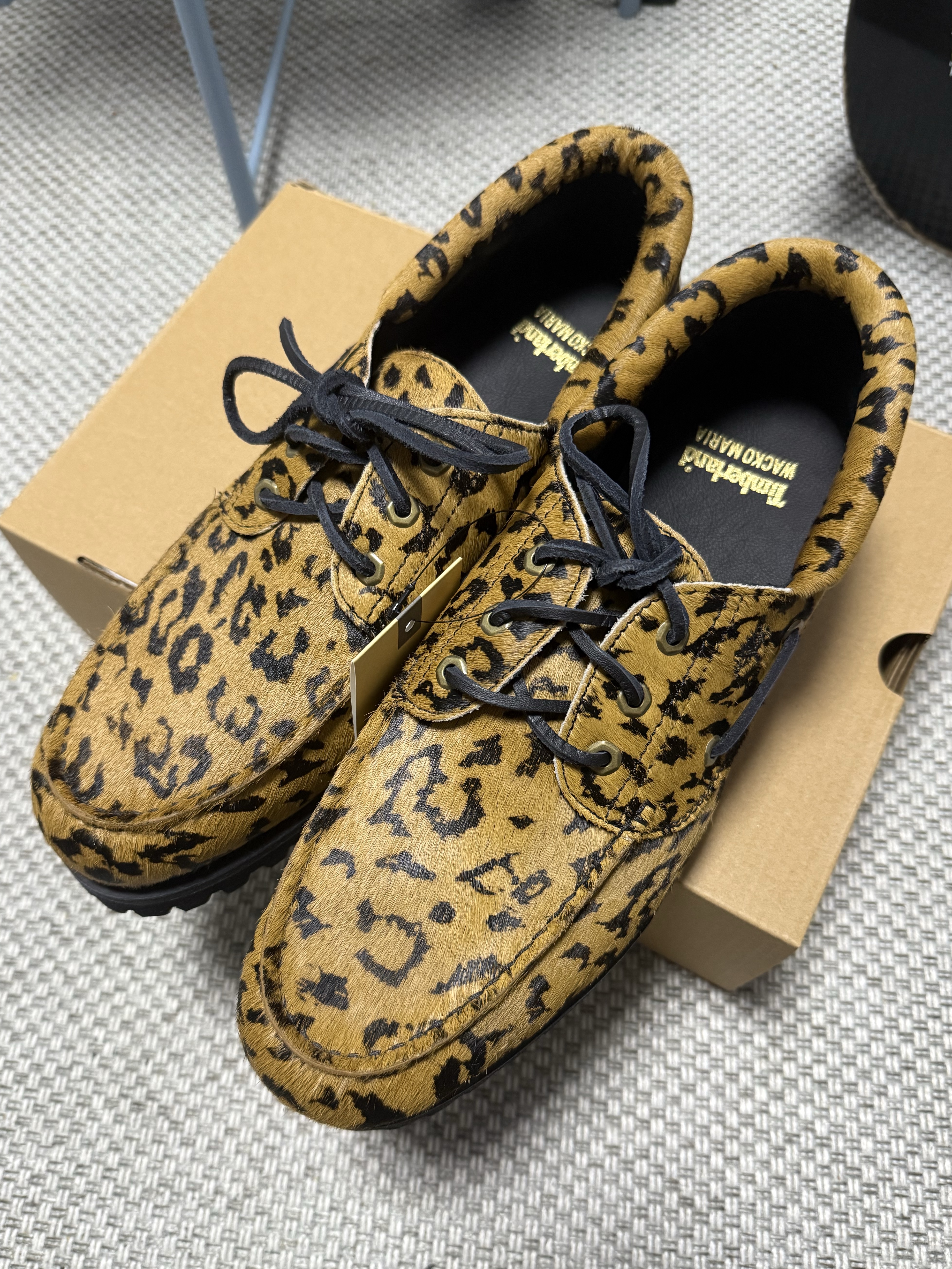 Timberland x Wacko Maria 3-Eye Authentic Boat Shoes Leopard - Wide, Dr. Martens x Wacko Maria 1461 Tiger Camo Hair On Black White 착용 스타일 - 2