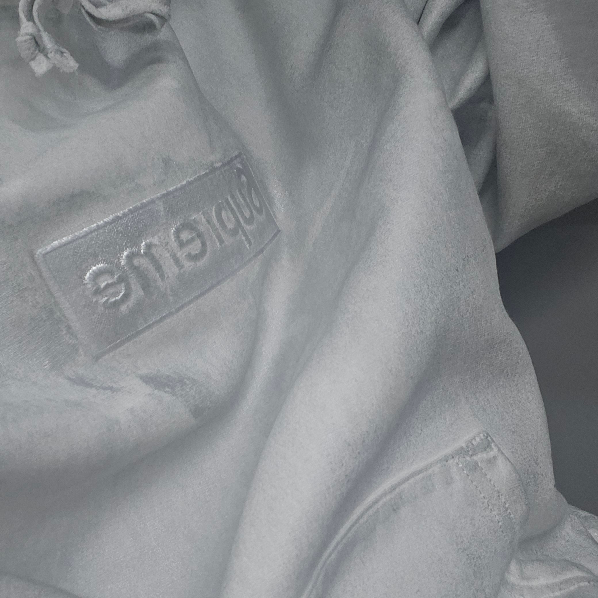 Supreme x MM6 Maison Margiela Foil Box Logo Hooded Sweatshirt White - 24SS 착용 스타일
