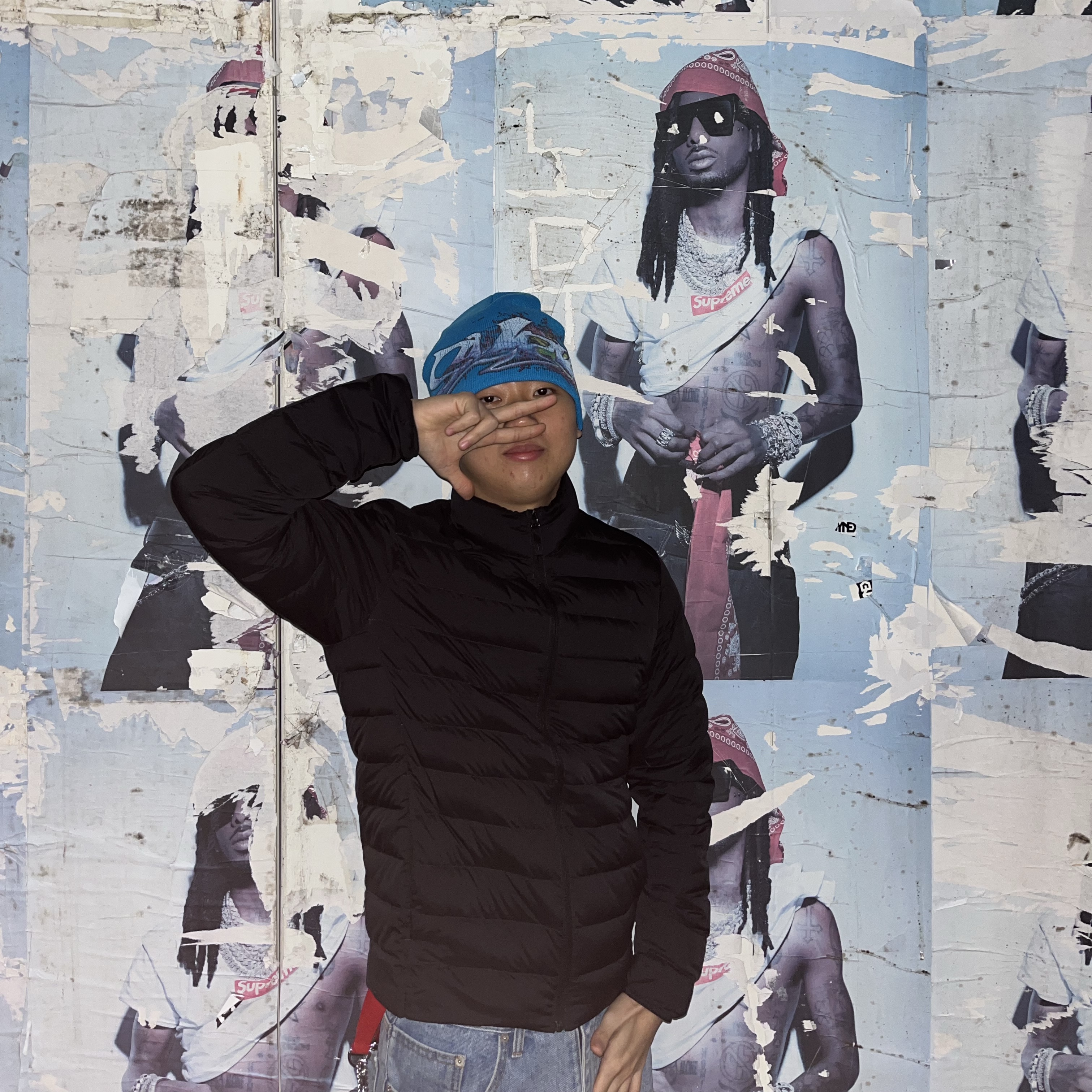 Supreme Tag Beanie Cyan - 25FW 착용 스타일