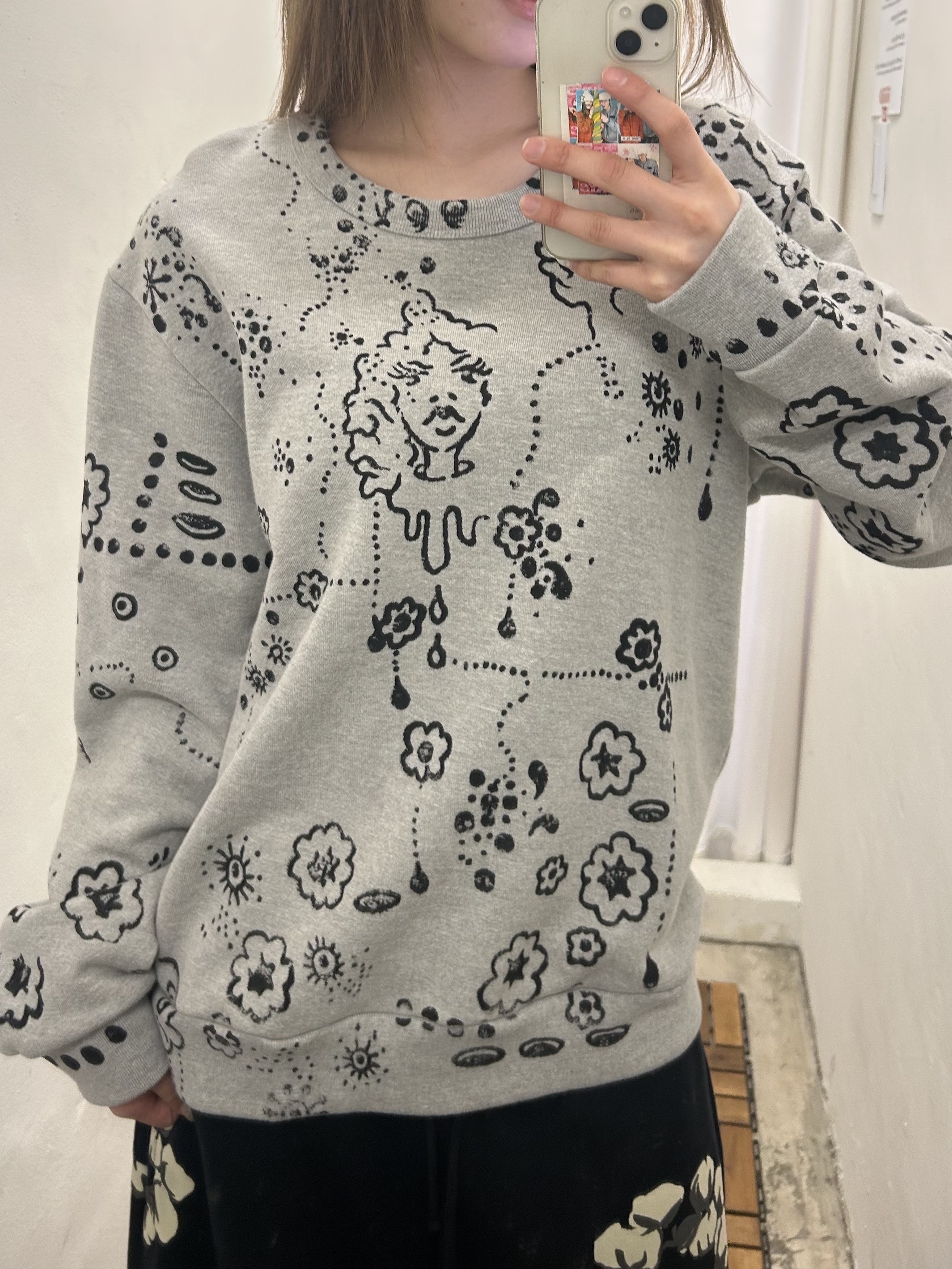 Denim Tears x Cactus Plant Flea Market Wreath Sweatpants Black 착용 스타일 - 2