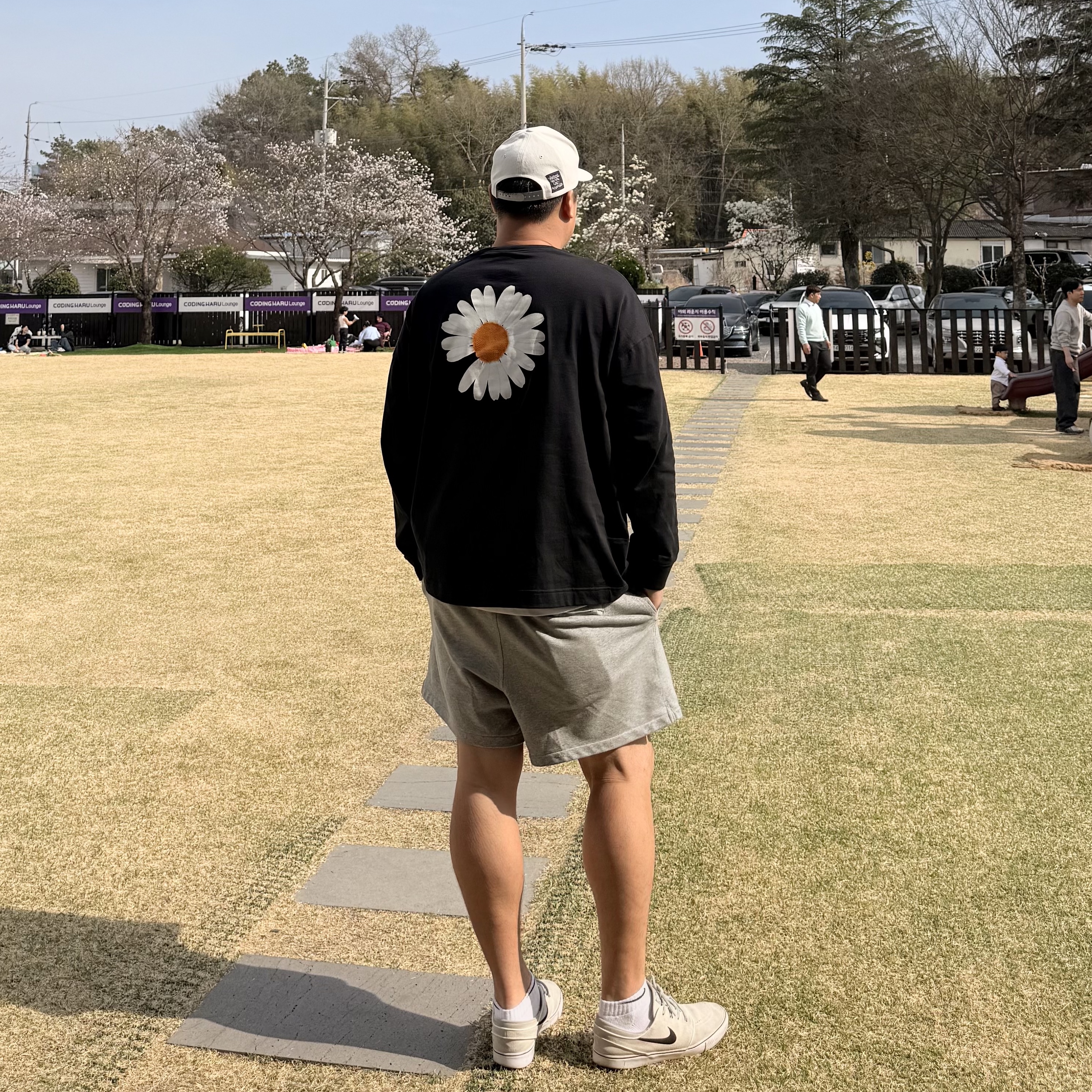 Nike x Peaceminusone LS T-Shirt Black (DR0098-010) 착용 스타일 - 1