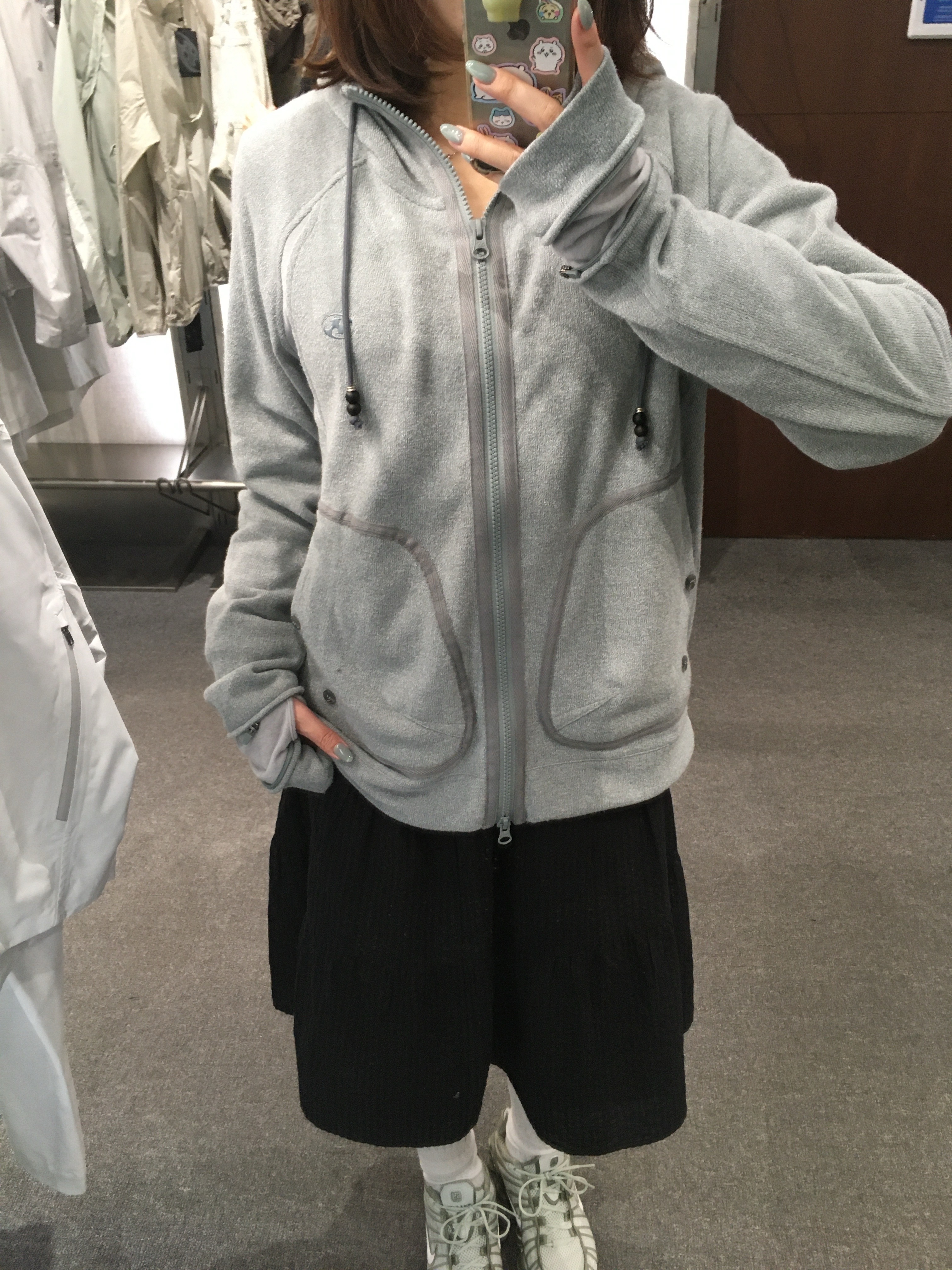 Sansan Gear Kapas Knit Zip-Up Mint 착용 스타일 - 1