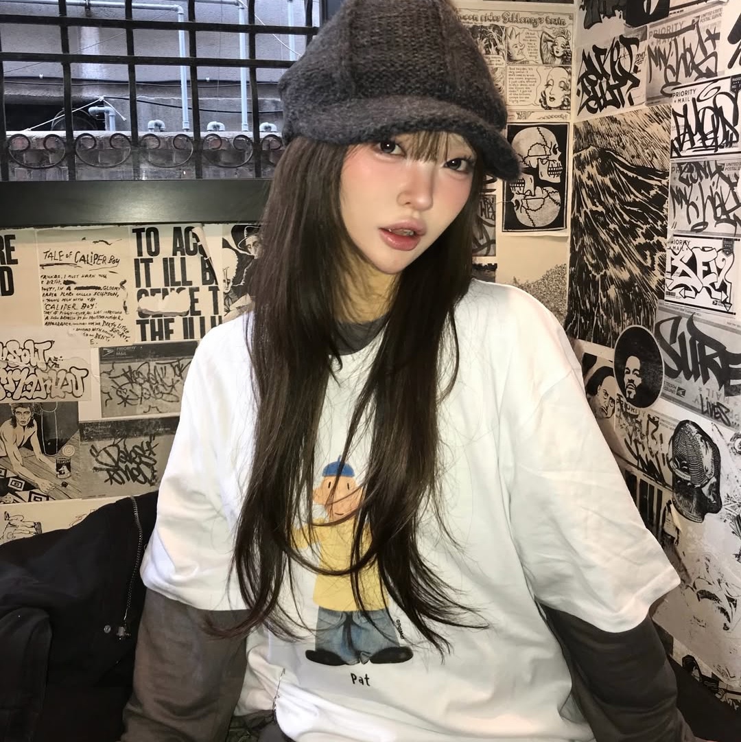 MAINBOOTH [Pat&Mat] Pat T-shirt White 착용 스타일 - 6