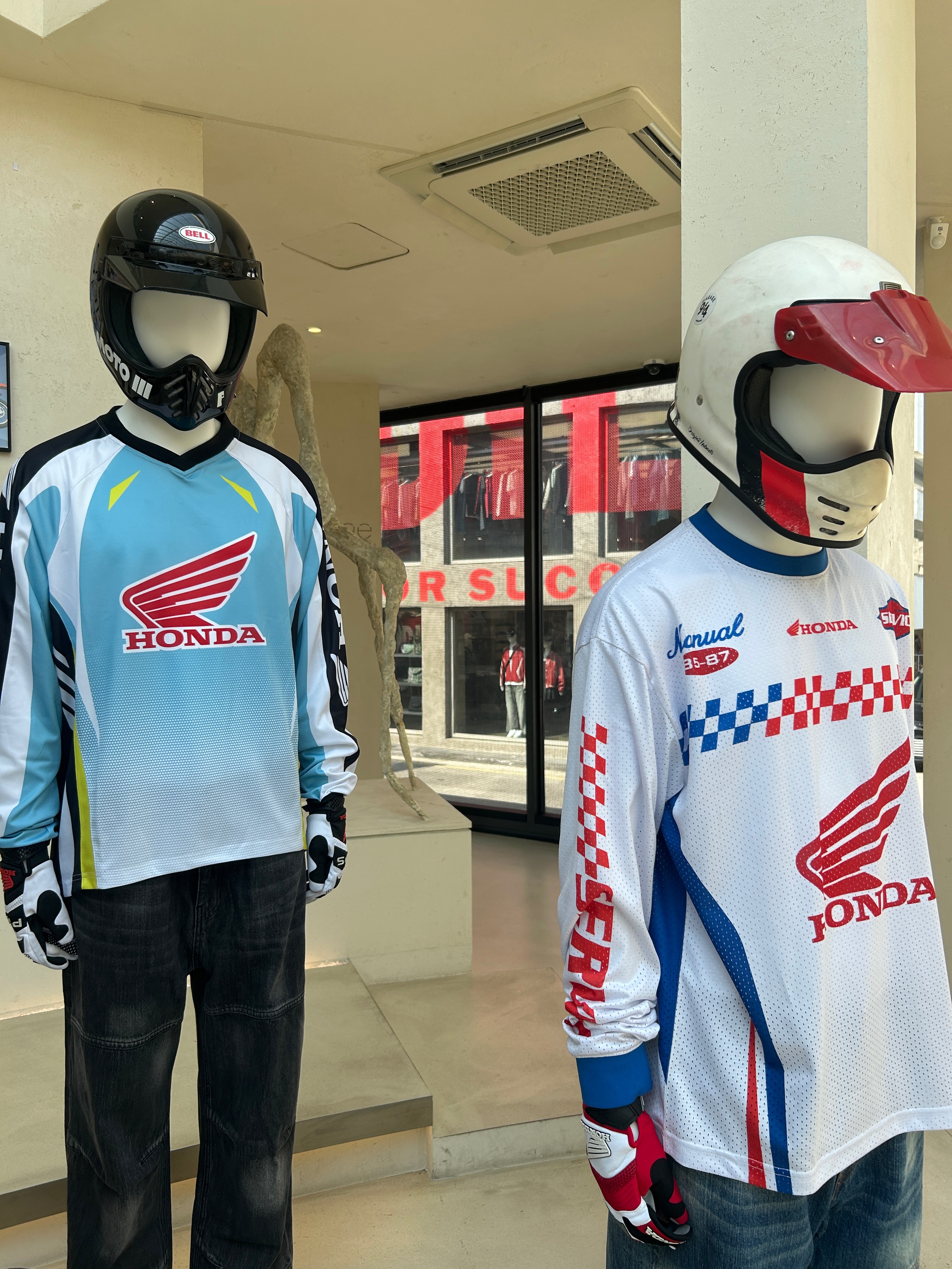 Honda Big Wing Logo T-shirt Black, Honda Engineered Leather Piping Motorcycle Jacket Beige 착용 스타일 - 9