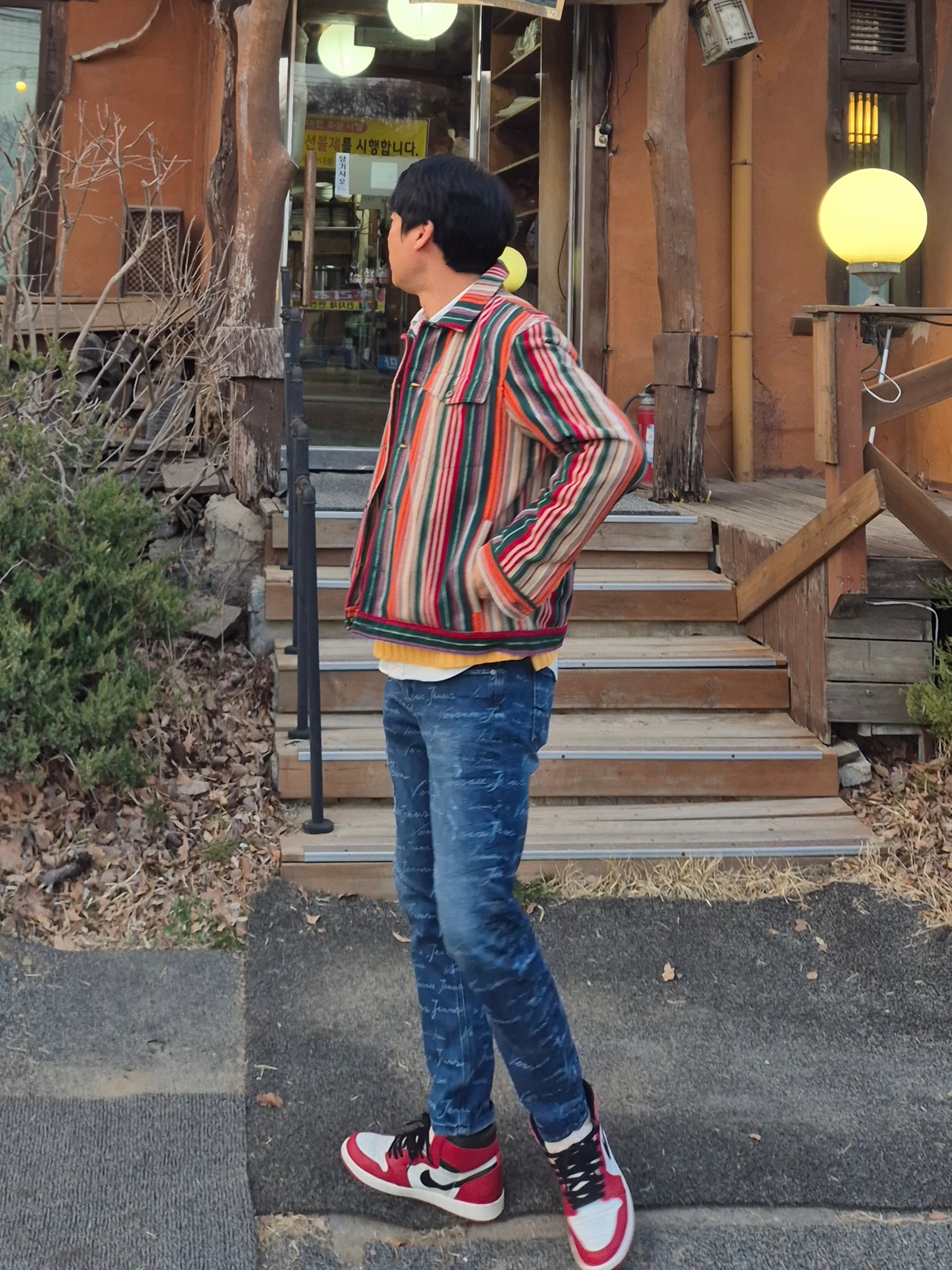 Polo Ralph Lauren Custom Fit Oxford Shirt White, Jordan 1 Retro High OG Chicago 2022 착용 스타일 - 1