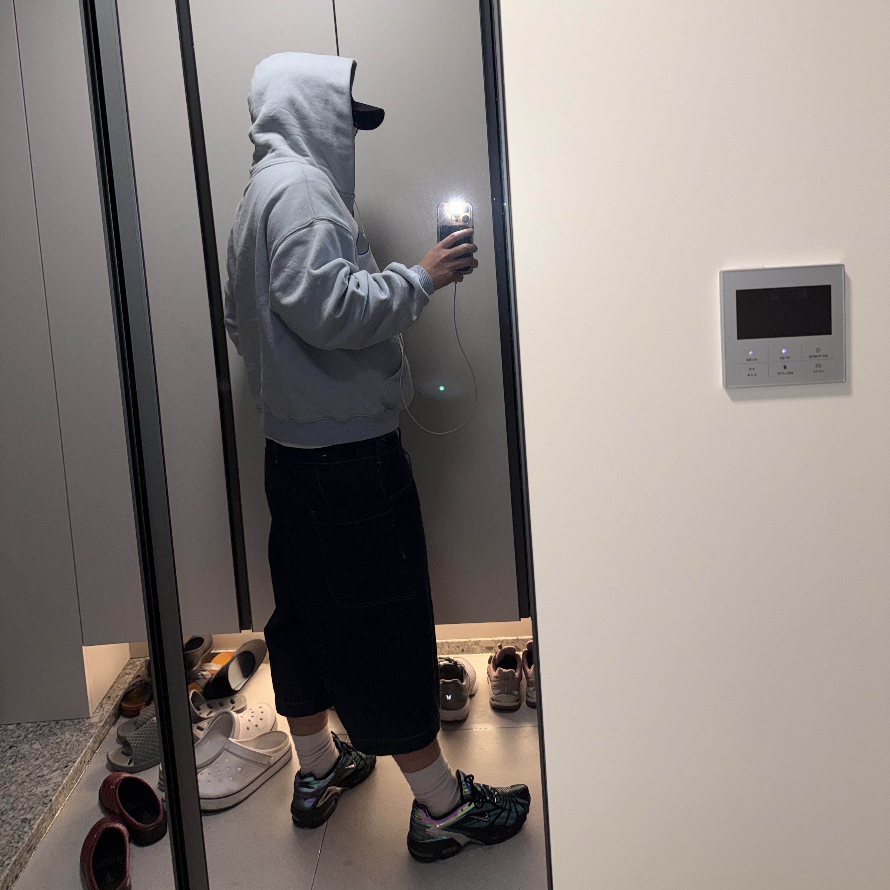 Nike x Skepta Air Max Tailwind 5 Chrome Blue 착용 스타일