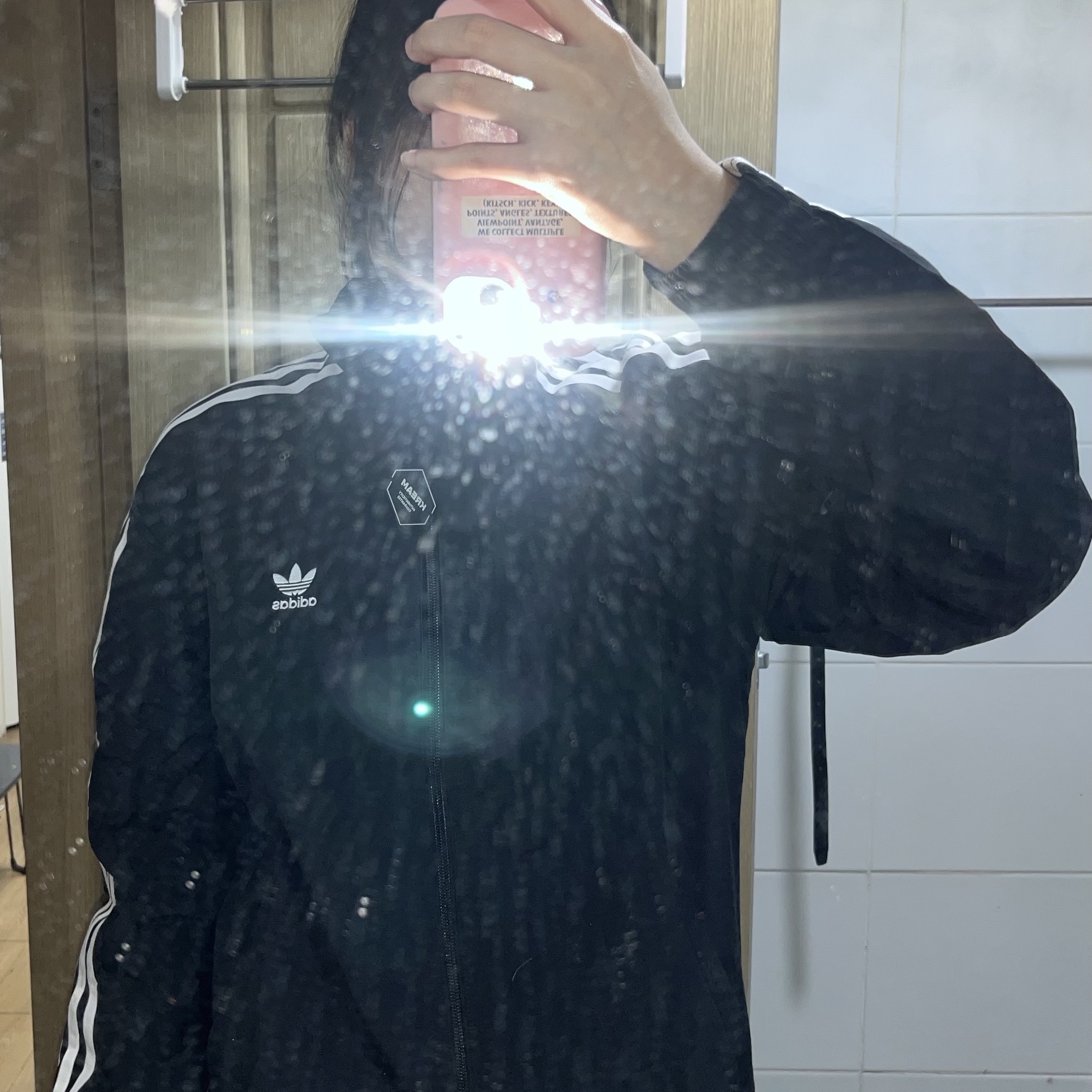 (W) Adidas Originals Woven Track Top Black - KR Sizing 착용 스타일 - 1