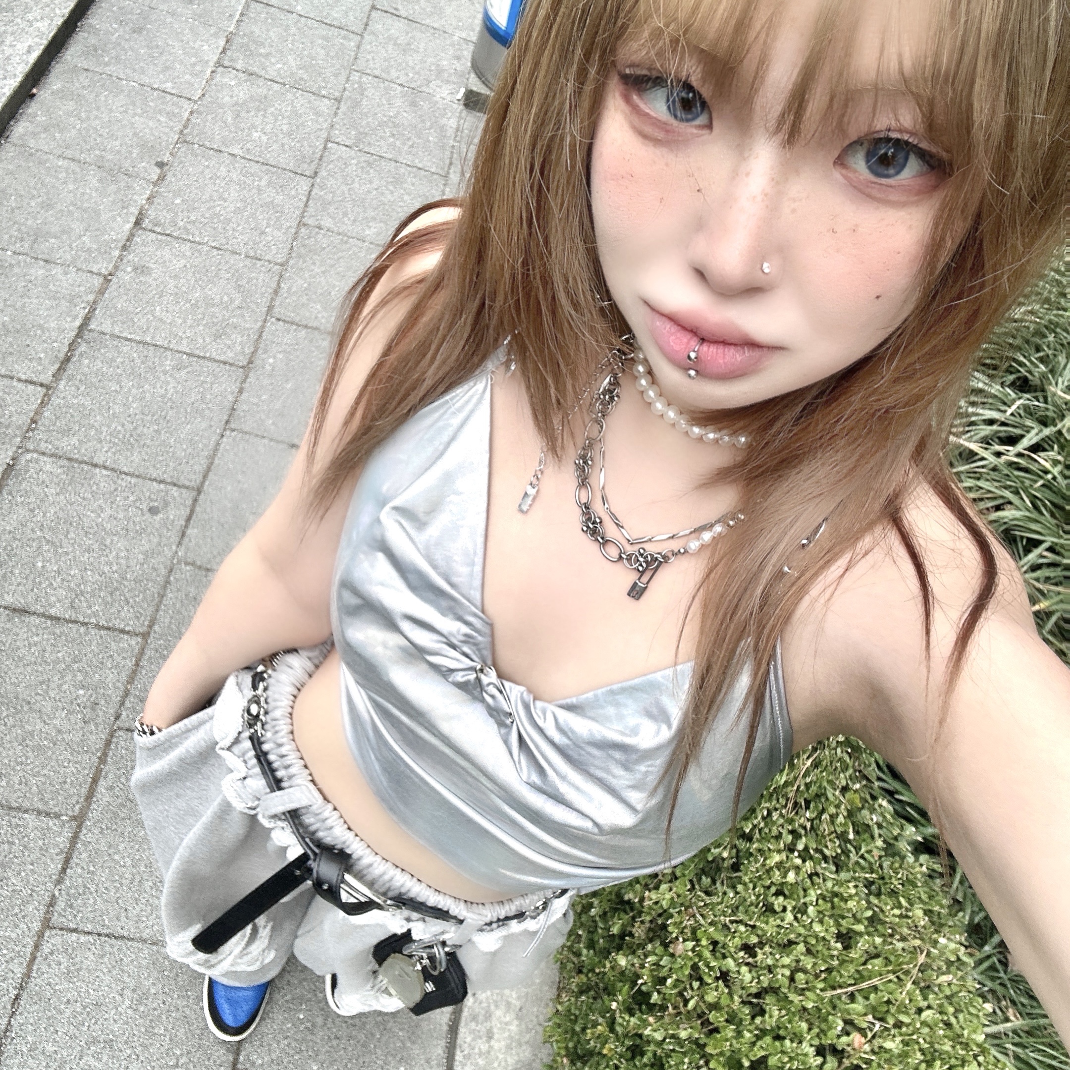 Ajobyajo PBA White Pearl Necklace Silver, Jordan 1 Retro Royal 2017 착용 스타일