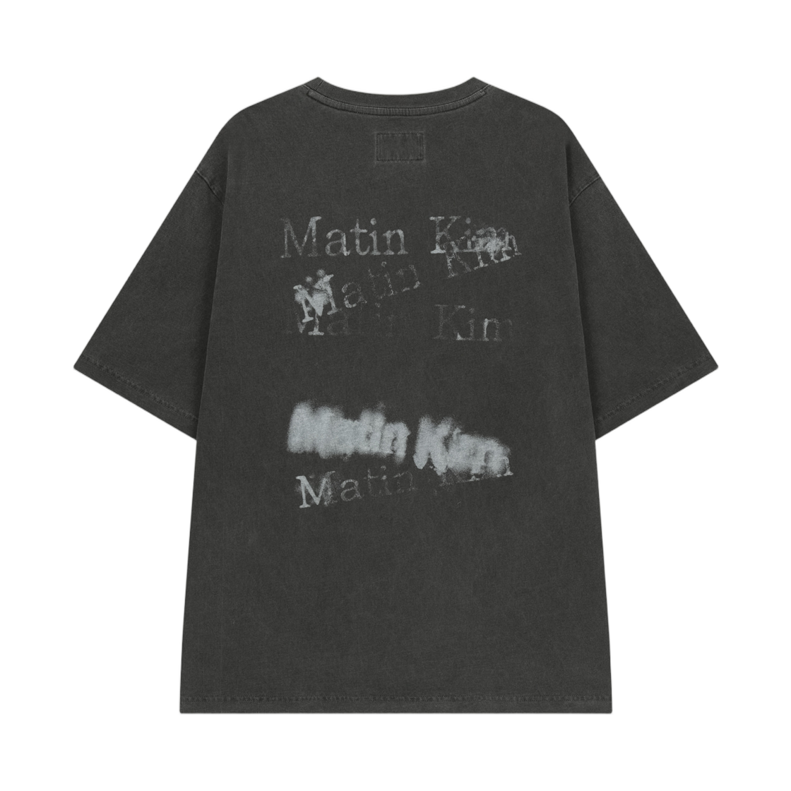 마뗑킴 피그먼트 그래피티 로고 탑 차콜(Matin Kim Pigment Graffiti Logo Top In Charcoal)