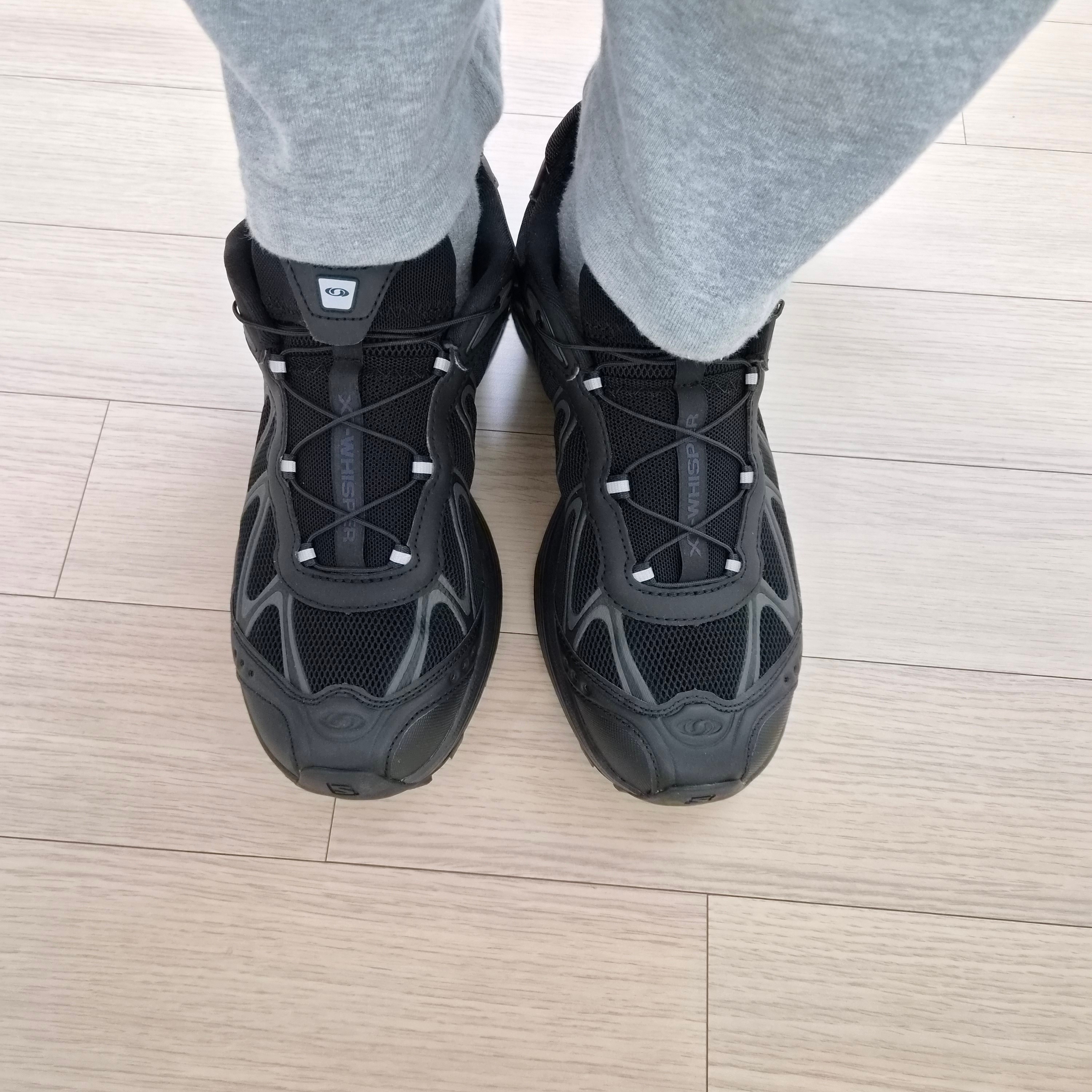 Salomon XT-Whisper Black Asphalt 착용 스타일