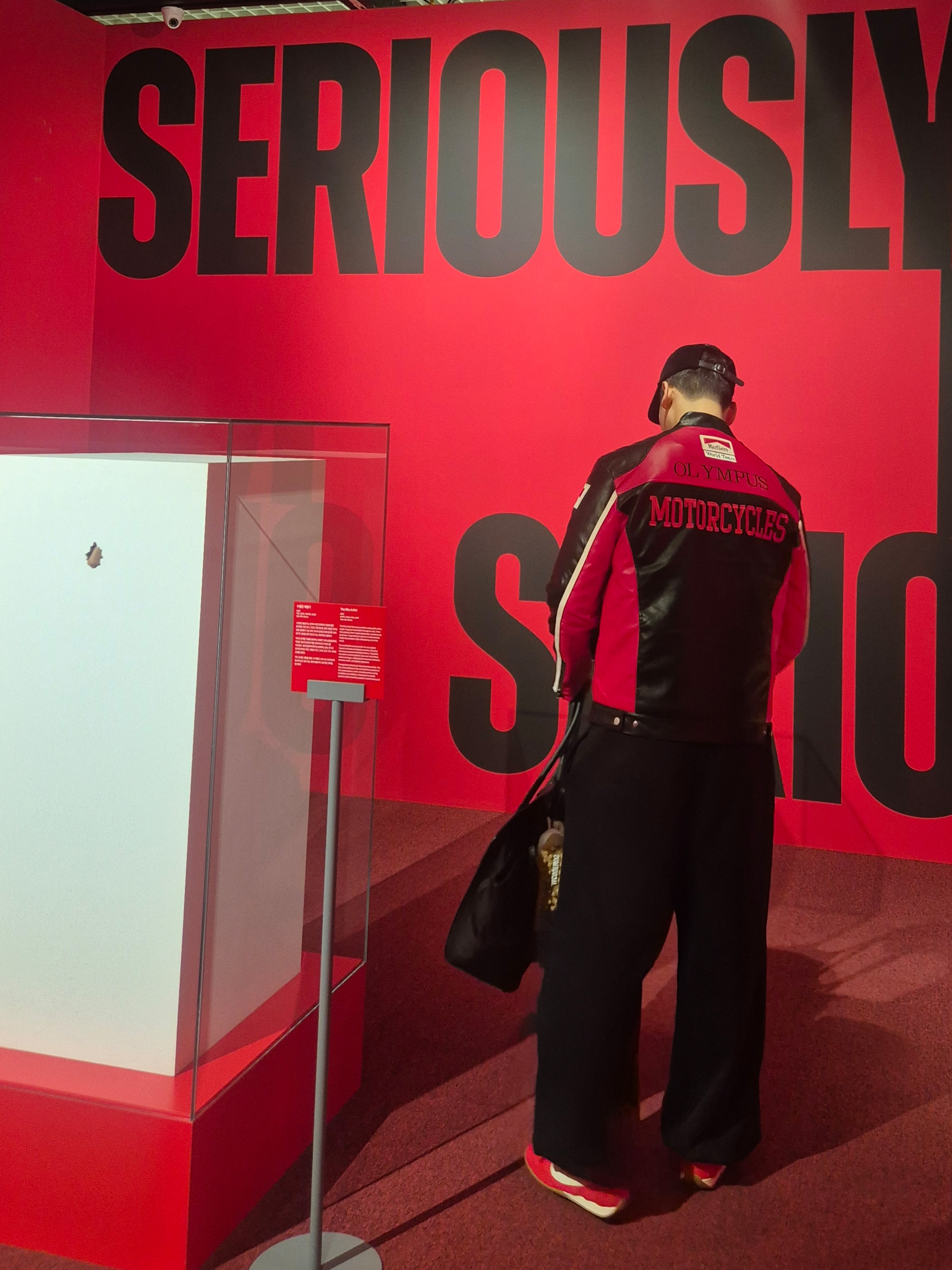 Nike x Jacquemus Moon Shoe SP University Red and Bicycle Yellow, Supreme Corduroy S Logo 6-Panel Black - 23FW 착용 스타일 - 4