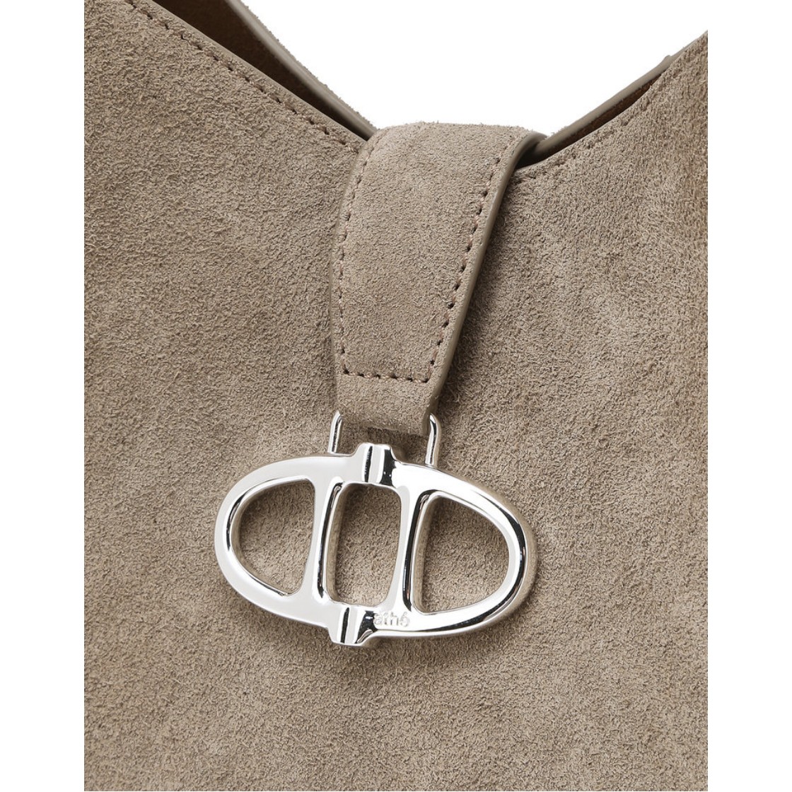 아떼 바네사브루노 액세사리 베이지 스웨이드 마롱 호보백 M 실버장식 다크 베이지(Athe Vanessabruno Acc Maron Beige Suede Maron Hobo Bag M Silver Hardware Dark Beige) - 4