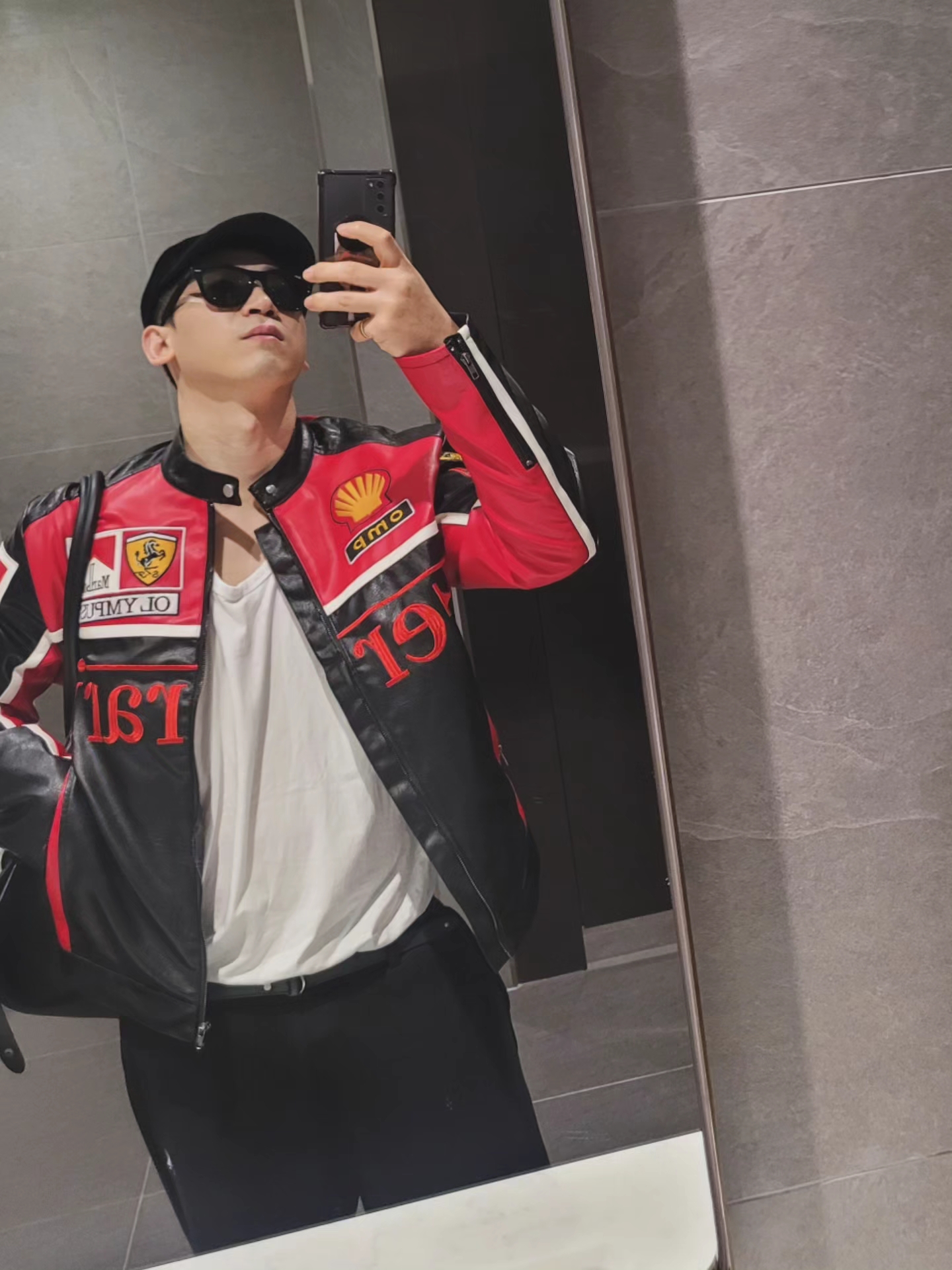 Supreme Corduroy S Logo 6-Panel Black - 23FW, Nike x Jacquemus Moon Shoe SP University Red and Bicycle Yellow 착용 스타일