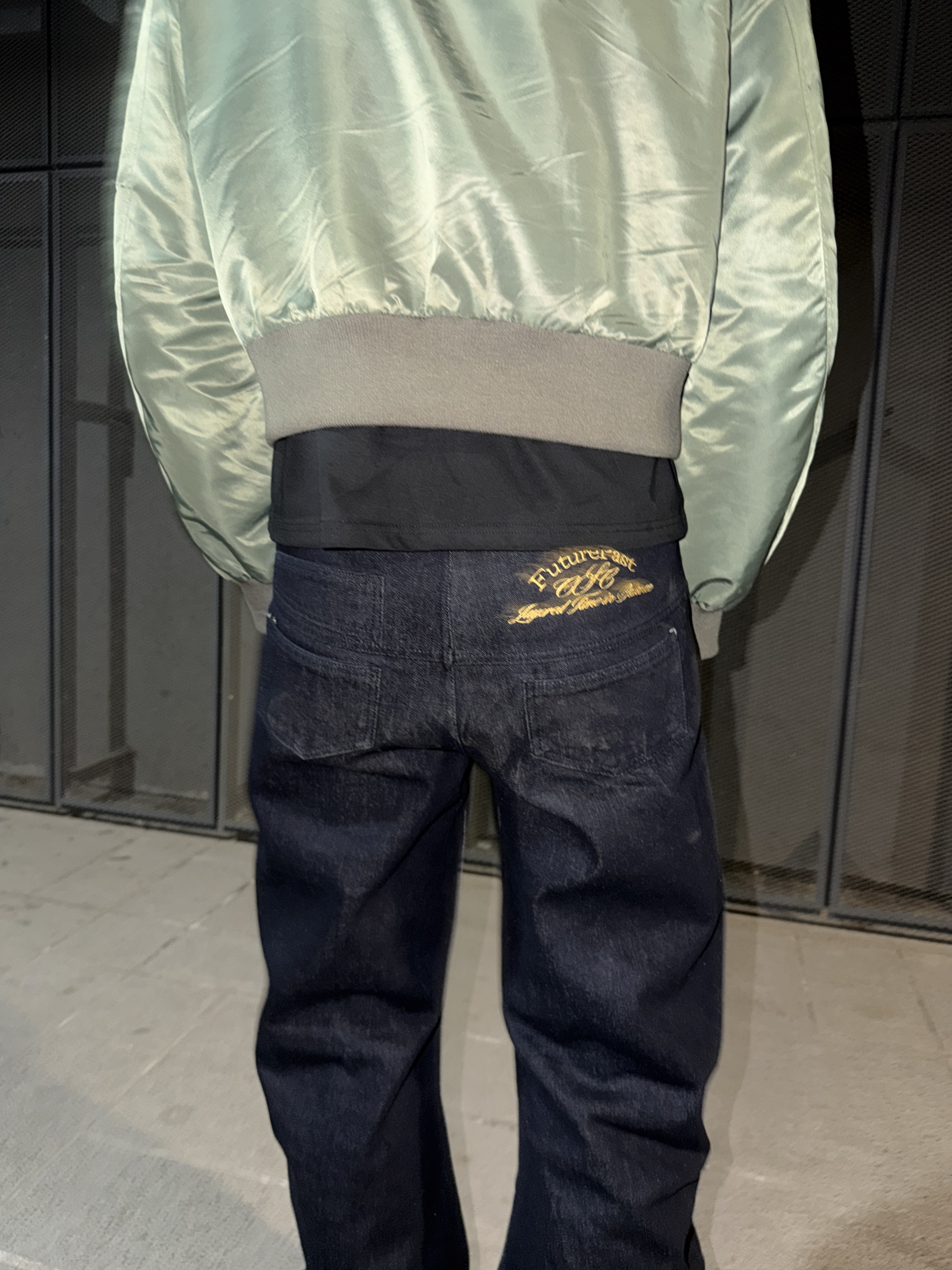 CSC Shifted Cropped Bomber Jacket Khaki, CSC Over Draped Denim Pants Raw 착용 스타일 - 5