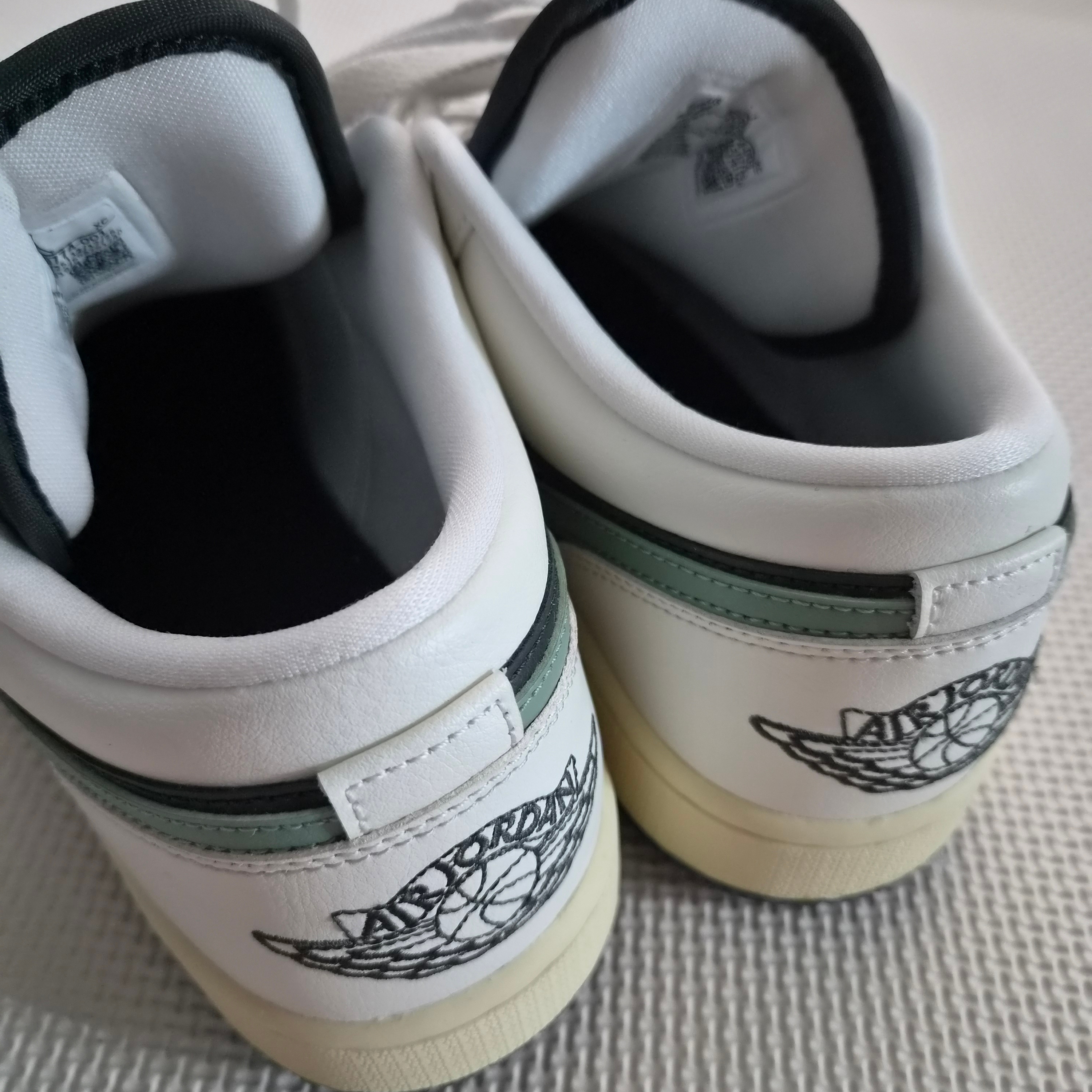 (W) Jordan 1 Low Anthracite Sail 착용 스타일 - 2