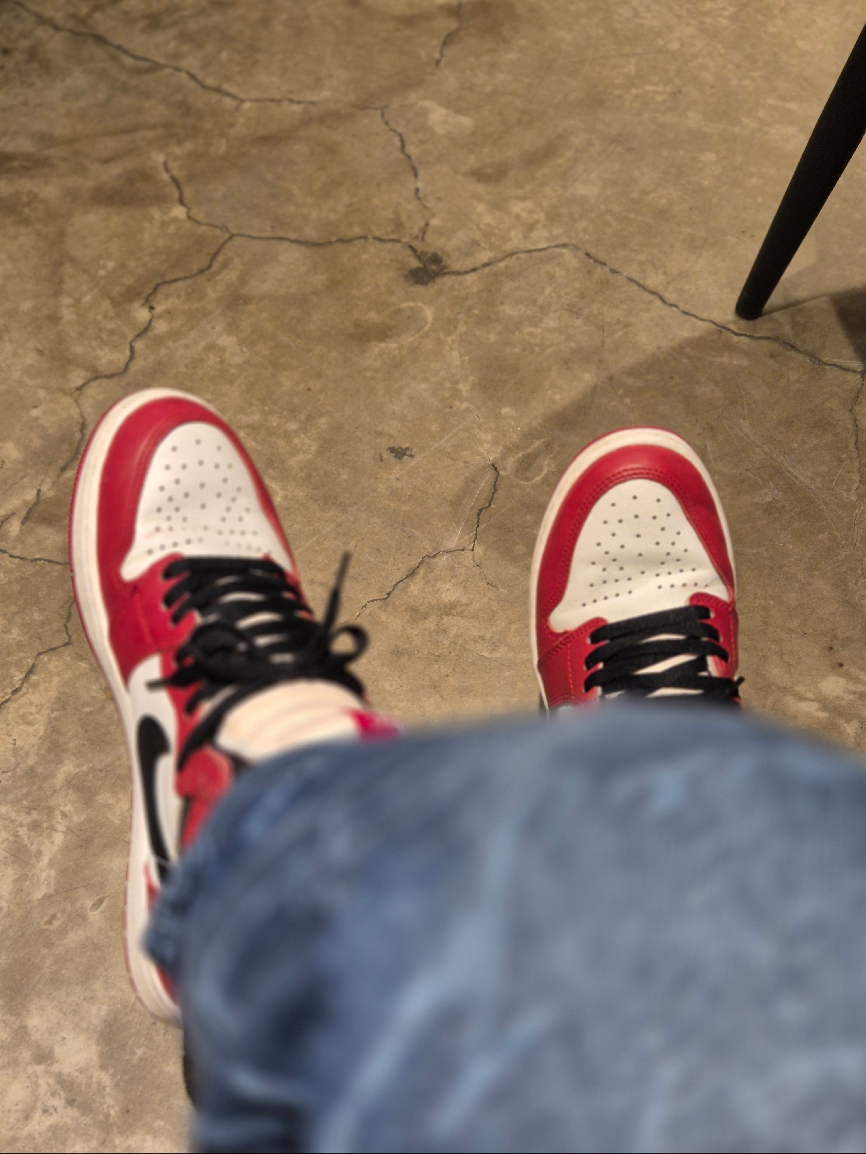 Polo Ralph Lauren Custom Fit Oxford Shirt White, Jordan 1 Retro High OG Chicago 2022 착용 스타일 - 4