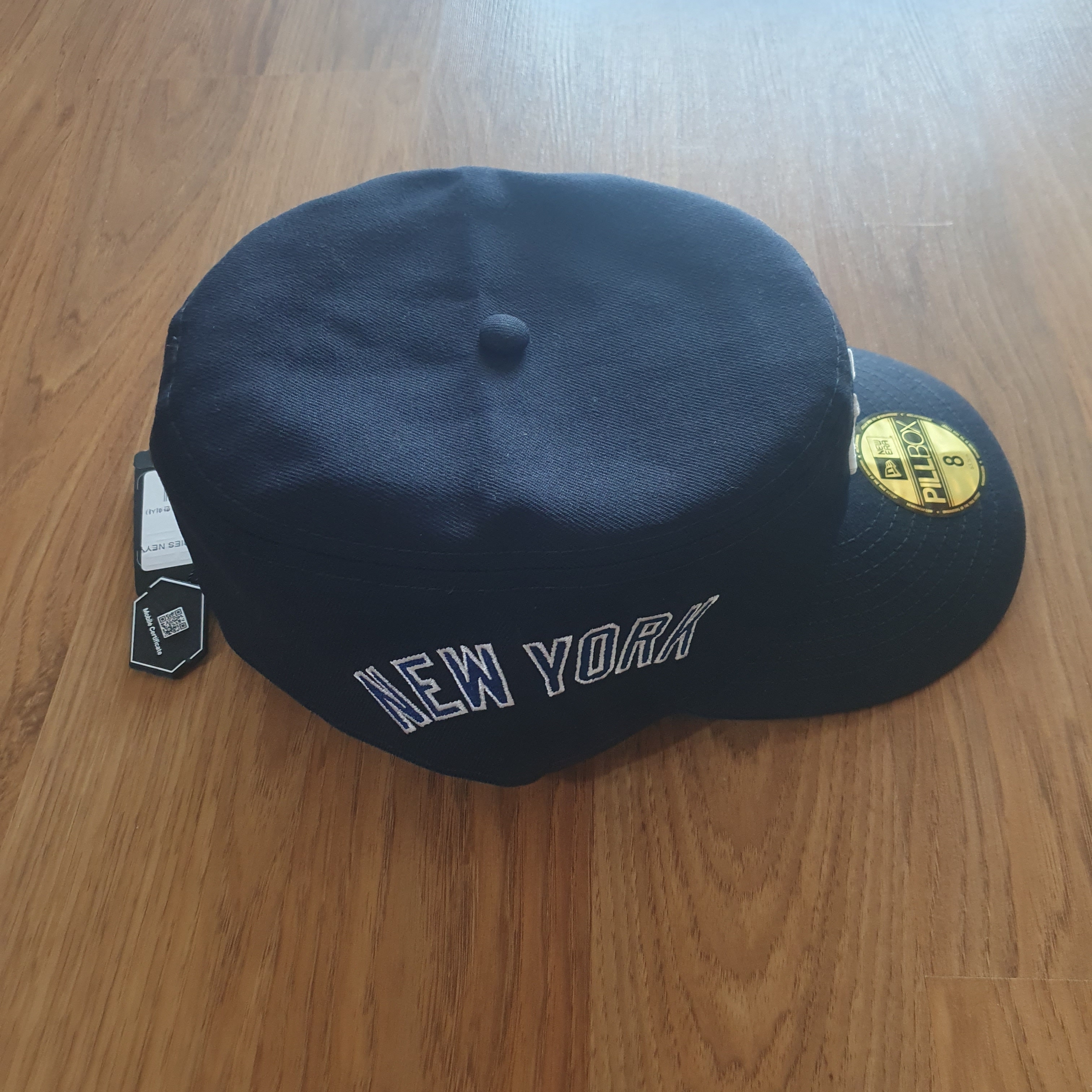 New Era MLB New York Yankees Pillbox Series Ball Cap Navy 착용 스타일 - 1