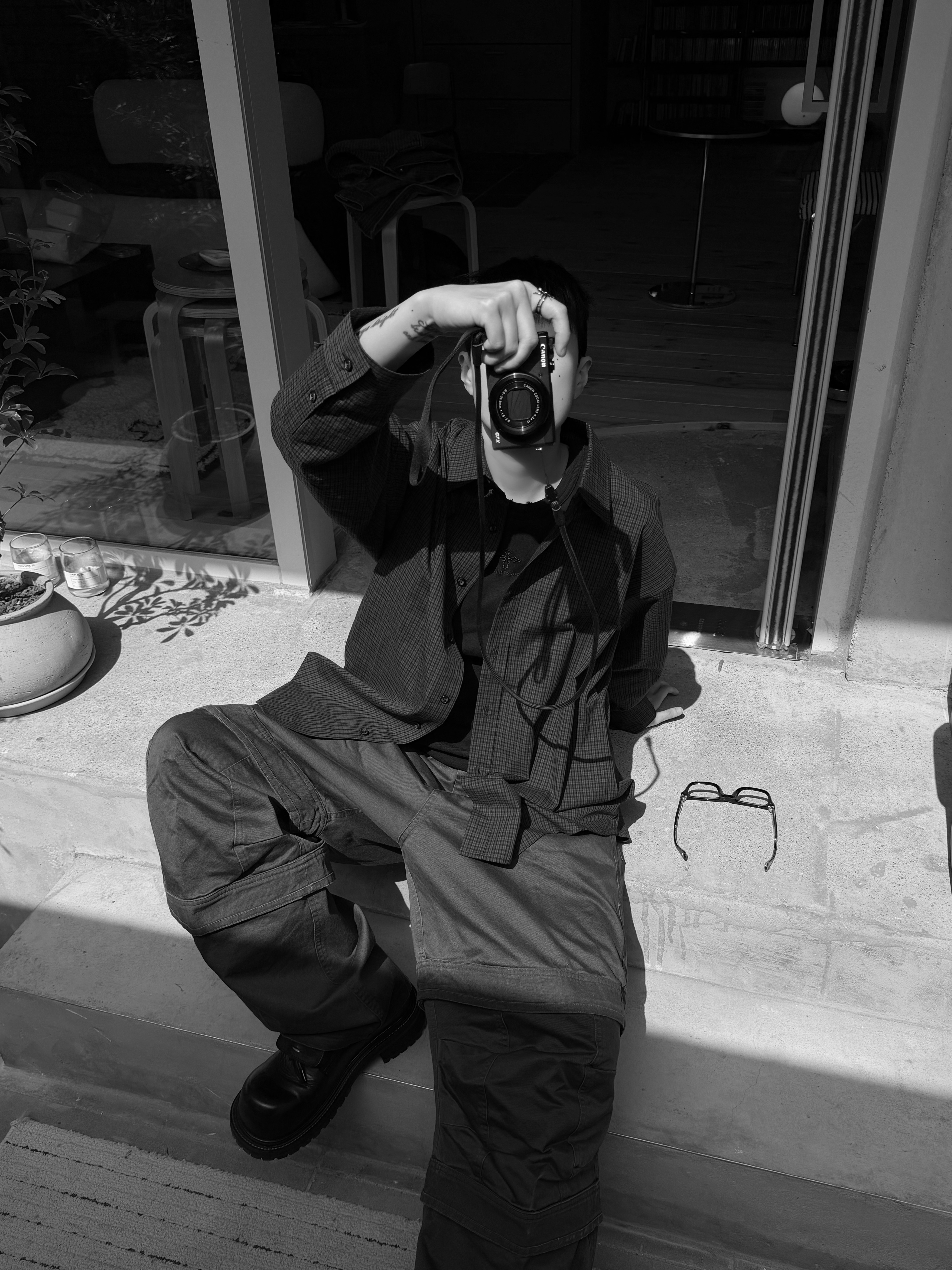 Hono Report Overfit Check Shirts Blue, farfromwhat far layered work pants_charcoal 착용 스타일 - 6
