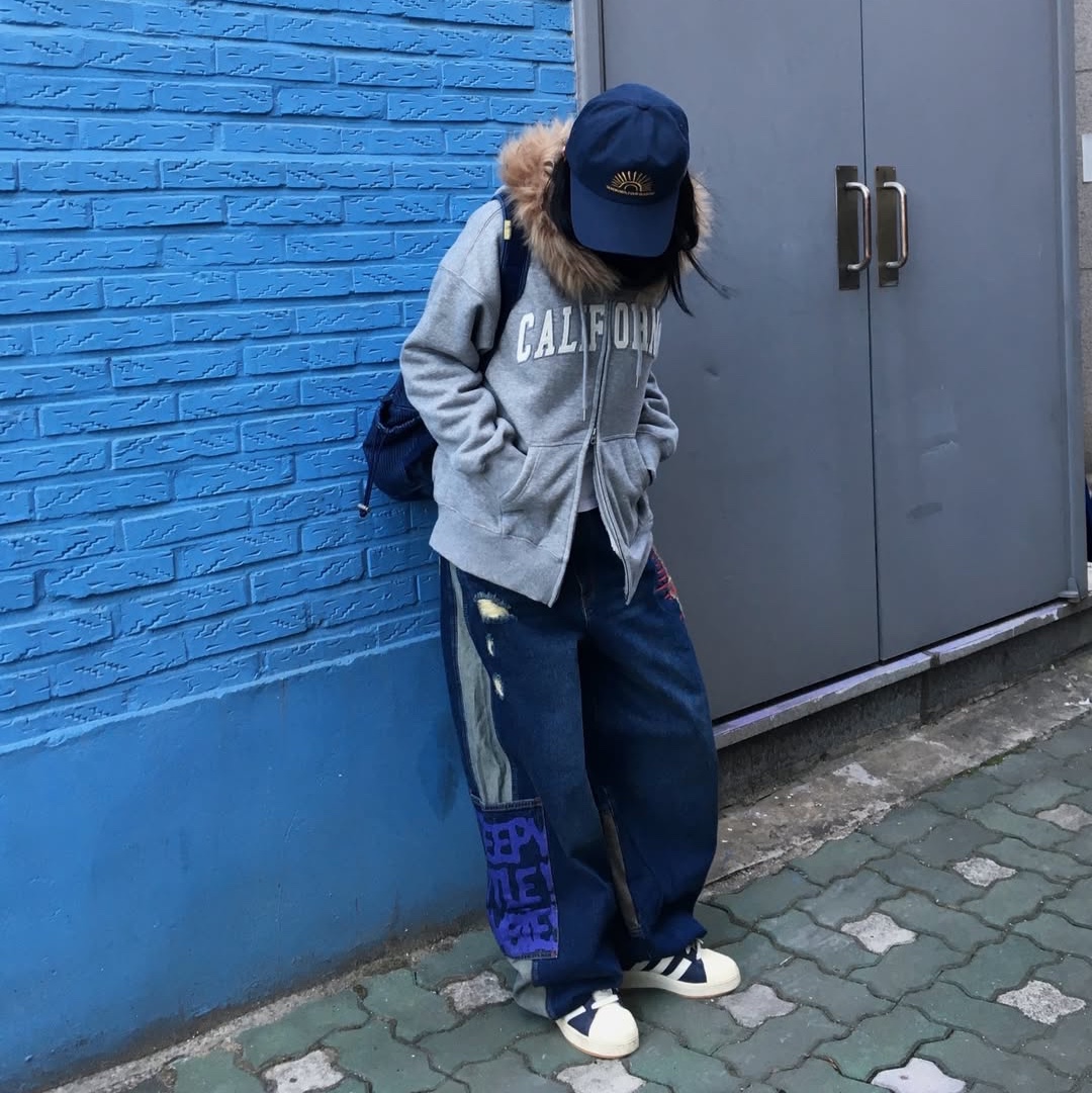 MAINBOOTH LAB.017 Balloon Denim Pants Indigo 착용 스타일 - 1