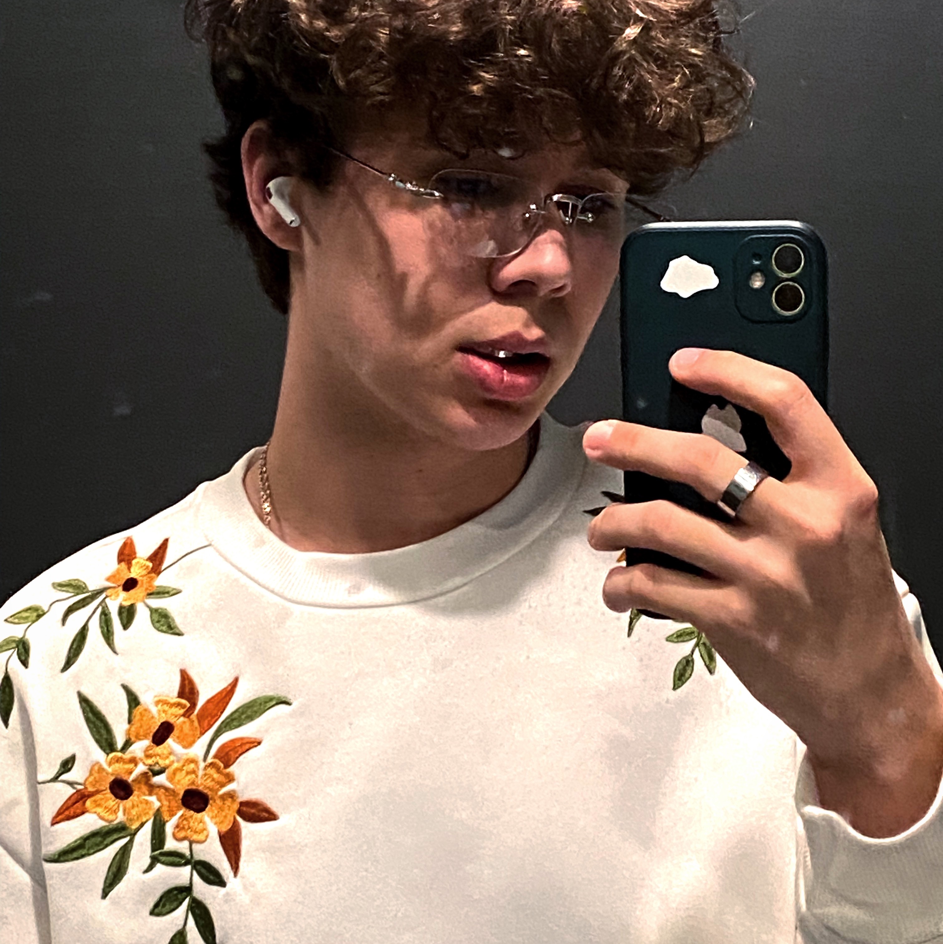STYLE | KREAM