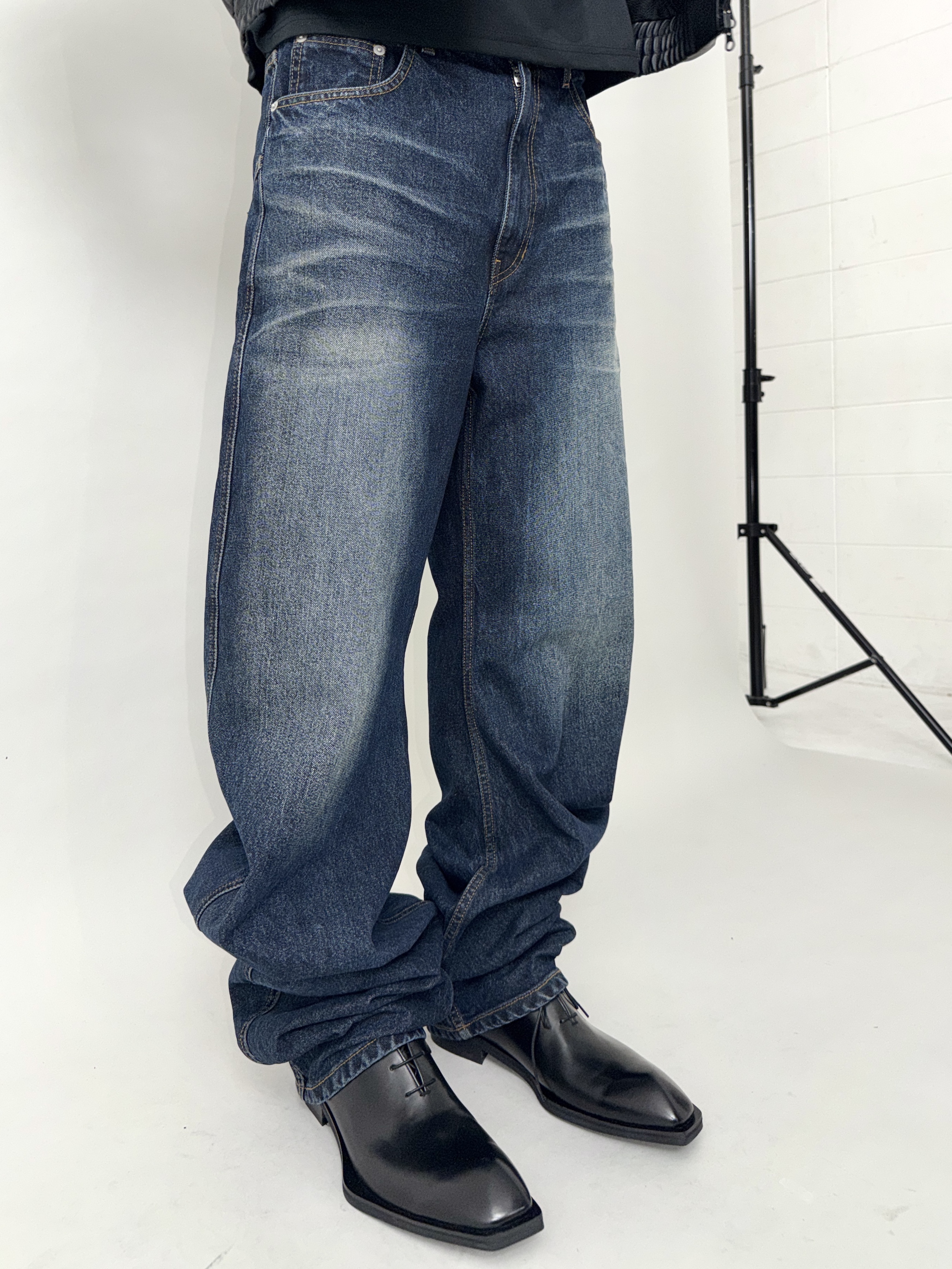 CSC Over Draped Denim Pants Mid Blue, CSC Futurist Jacket Double-Mesh 착용 스타일 - 1