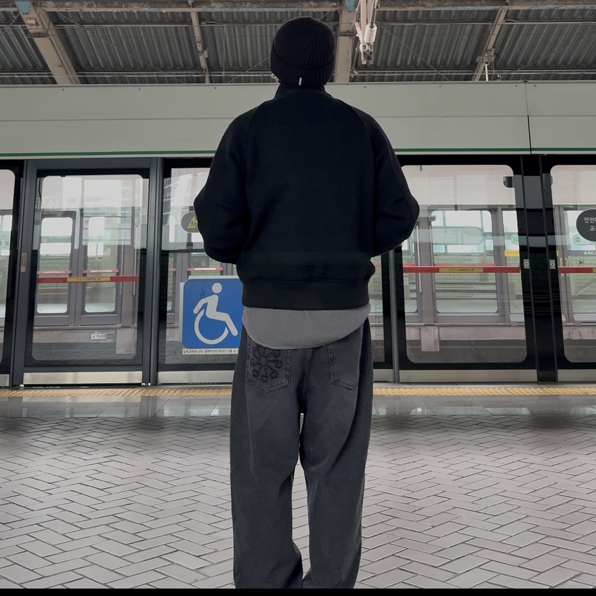 Timberland x Thisisneverthat Heritage Gore-Tex Moc Toe Mid Boots Desert - Medium 착용 스타일 - 3