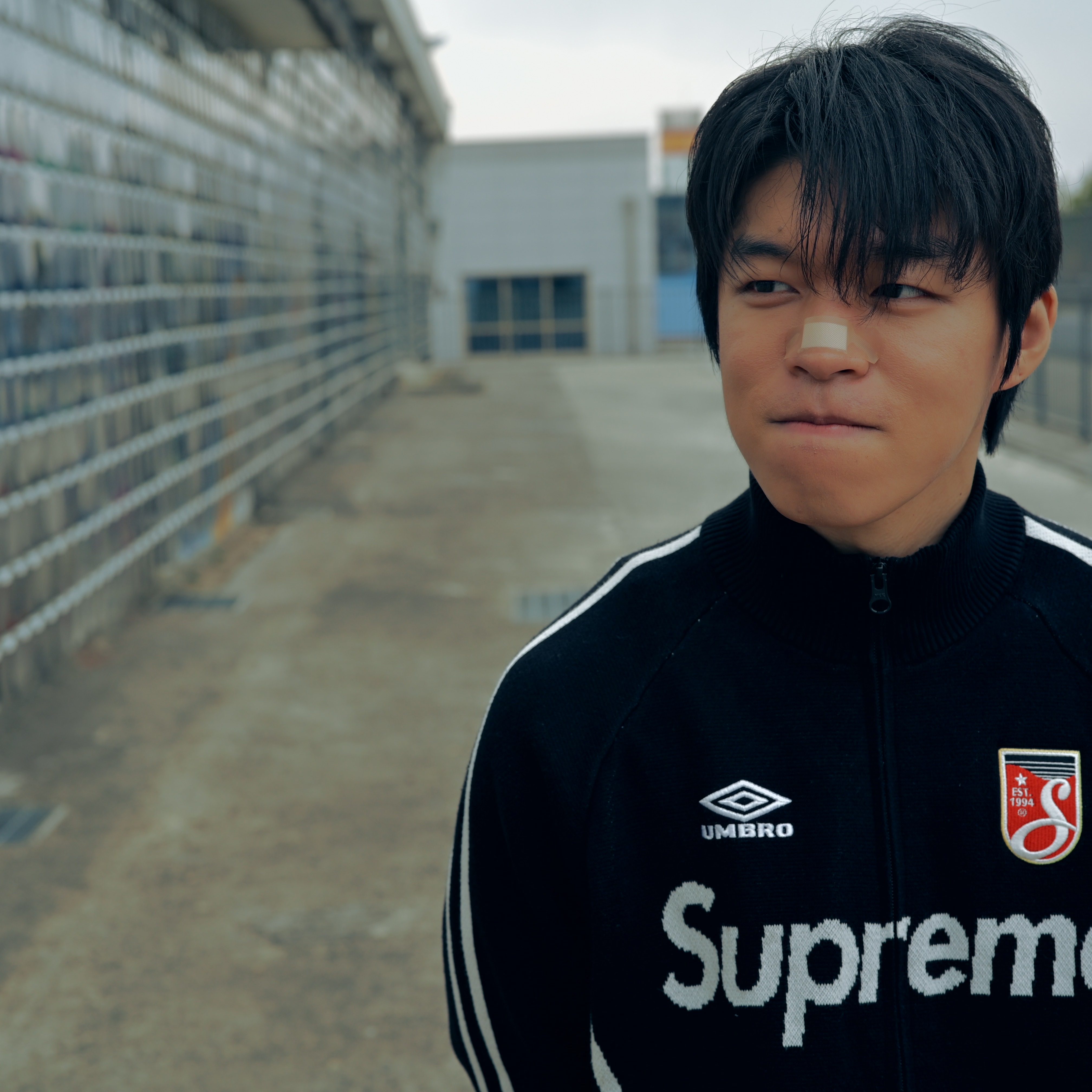 Supreme x Umbro Zip Up Sweater Black - 25SS 착용 스타일